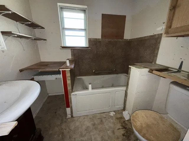 Single Family Residence For Sale in Tarrant County , 3228 Durango Road, Fort Worth, Texas 76116, 4 Bedroom, 3 Bathroom, Garage spaces, 1,929 Sqft, built in 1967, mls#21378028, Real Estate Agent in Fort Worth, Homes For Sale in Tarrant county, Homes For Sale in Fort Worth, Realtor in Fort Worth Texas, Real Estate Brokerage Independent Realty Texas, Luminita Cordes Realtor