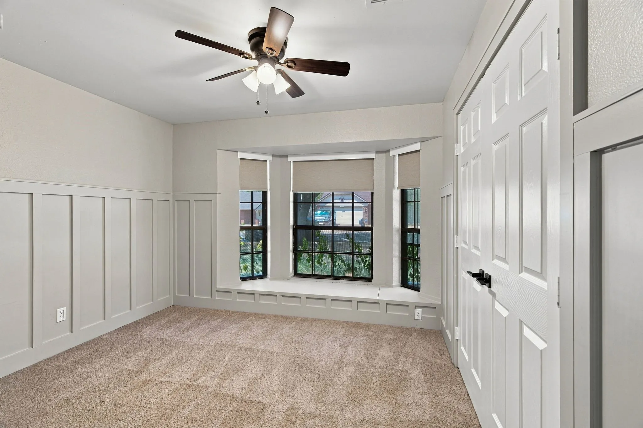Single Family Residence For Sale in Tarrant County , 3808 Chestnut Street, Fort Worth, Texas 76137, 3 Bedroom, 2 Bathroom, 2 Garage spaces, 1,497 Sqft, built in 1984, mls#21377975, Real Estate Agent in Fort Worth, Homes For Sale in Tarrant county, Homes For Sale in Fort Worth, Realtor in Fort Worth Texas, Real Estate Brokerage Independent Realty Texas, Luminita Cordes Realtor