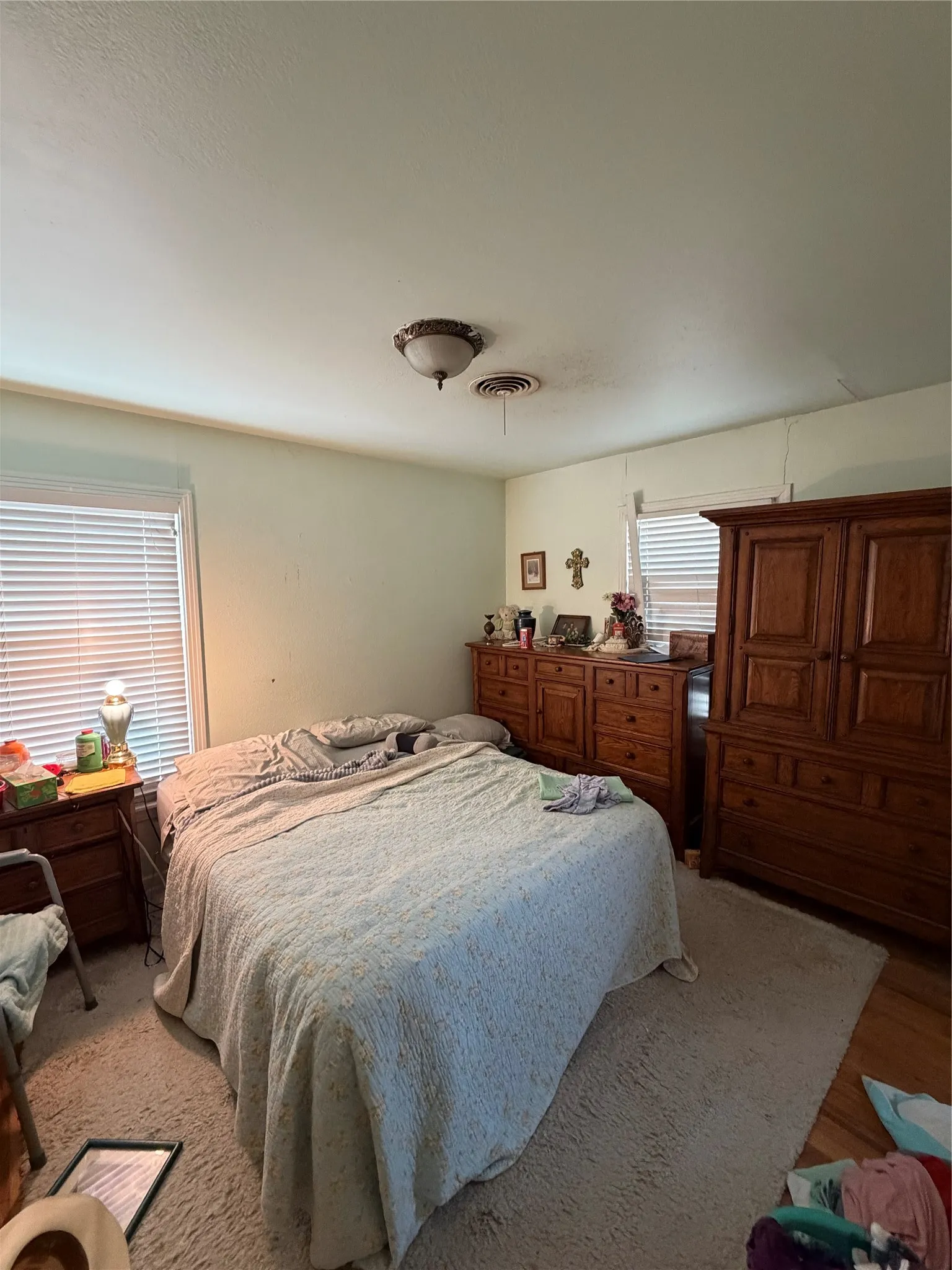 Single Family Residence For Sale in Mc Lennan County , 4218 Idylwood Lane, Waco, Texas 76705, 3 Bedroom, 2 Bathroom, 1 Garage spaces, 1,536 Sqft, built in 1957, mls#21378032, Real Estate Agent in Waco, Homes For Sale in Mc Lennan county, Homes For Sale in Waco, Realtor in Waco Texas, Real Estate Brokerage Independent Realty Texas, Luminita Cordes Realtor