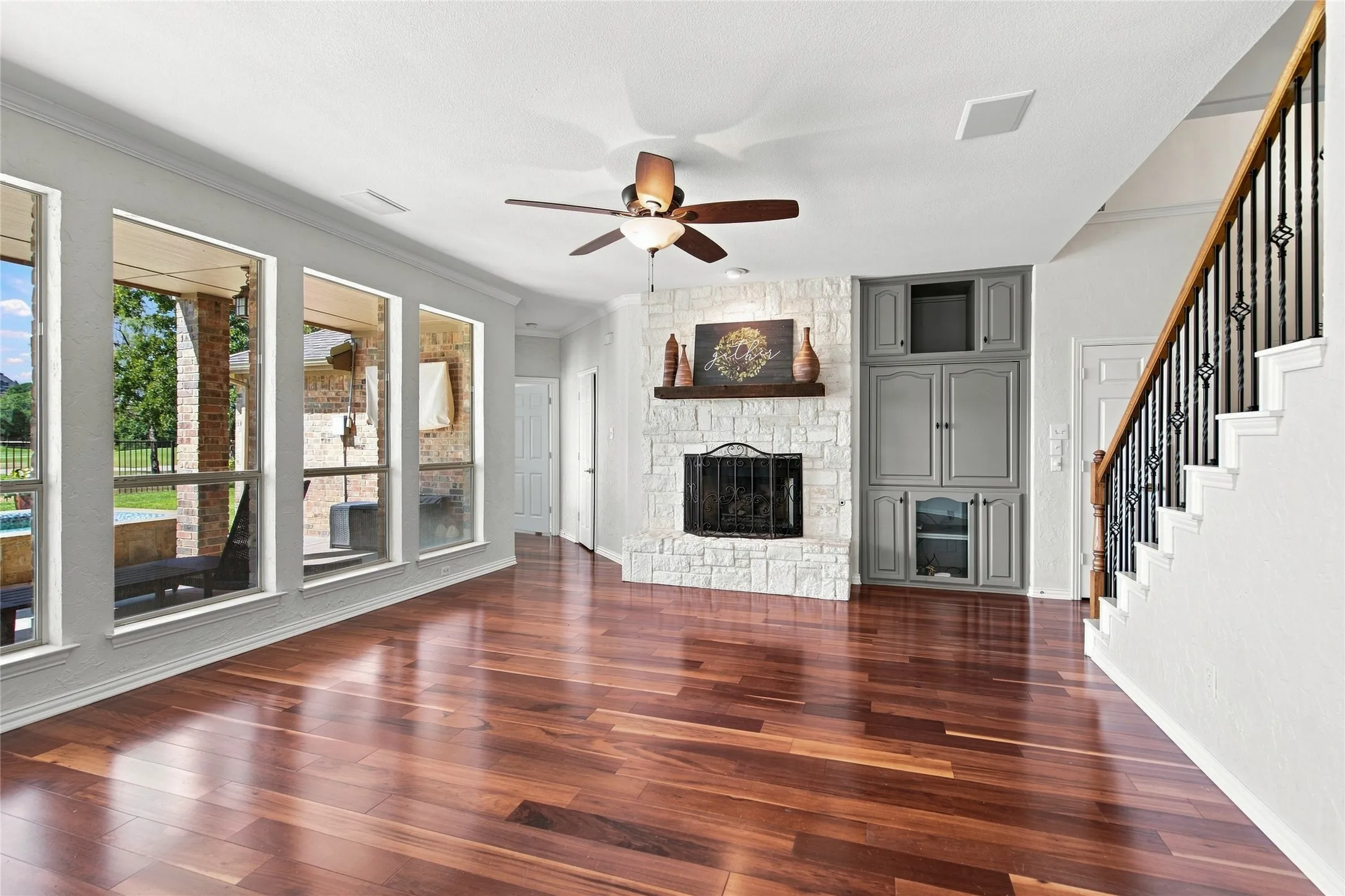 Single Family Residence For Sale in Tarrant County , 1820 Forest Bend Lane, Keller, Texas 76248, 4 Bedroom, 3 Bathroom, 3 Garage spaces, 2,782 Sqft, built in 1998, mls#21370156, Real Estate Agent in Keller, Homes For Sale in Tarrant county, Homes For Sale in Keller, Realtor in Keller Texas, Real Estate Brokerage Independent Realty Texas, Luminita Cordes Realtor