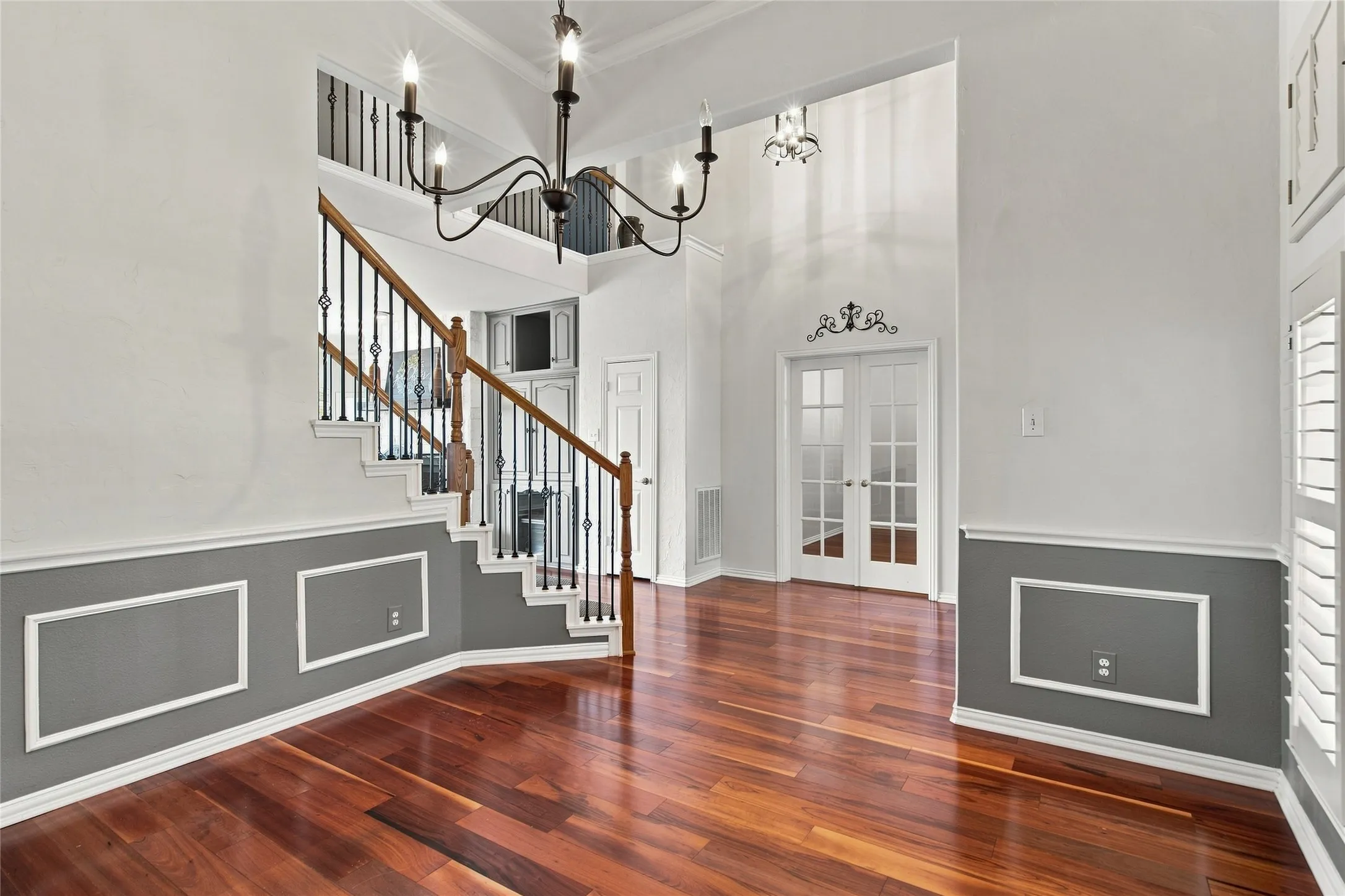 Single Family Residence For Sale in Tarrant County , 1820 Forest Bend Lane, Keller, Texas 76248, 4 Bedroom, 3 Bathroom, 3 Garage spaces, 2,782 Sqft, built in 1998, mls#21370156, Real Estate Agent in Keller, Homes For Sale in Tarrant county, Homes For Sale in Keller, Realtor in Keller Texas, Real Estate Brokerage Independent Realty Texas, Luminita Cordes Realtor