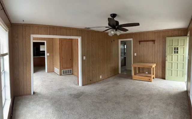 Single Family Residence For Sale in Collin County , 316 N Washington Street, Farmersville, Texas 75442, 3 Bedroom, 1 Bathroom, Garage spaces, 1,546 Sqft, built in 1966, mls#21378037, Real Estate Agent in Farmersville, Homes For Sale in Collin county, Homes For Sale in Farmersville, Realtor in Farmersville Texas, Real Estate Brokerage Independent Realty Texas, Luminita Cordes Realtor