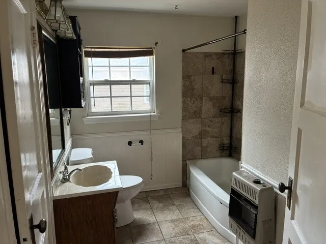 Single Family Residence For Sale in Collin County , 316 N Washington Street, Farmersville, Texas 75442, 3 Bedroom, 1 Bathroom, Garage spaces, 1,546 Sqft, built in 1966, mls#21378037, Real Estate Agent in Farmersville, Homes For Sale in Collin county, Homes For Sale in Farmersville, Realtor in Farmersville Texas, Real Estate Brokerage Independent Realty Texas, Luminita Cordes Realtor