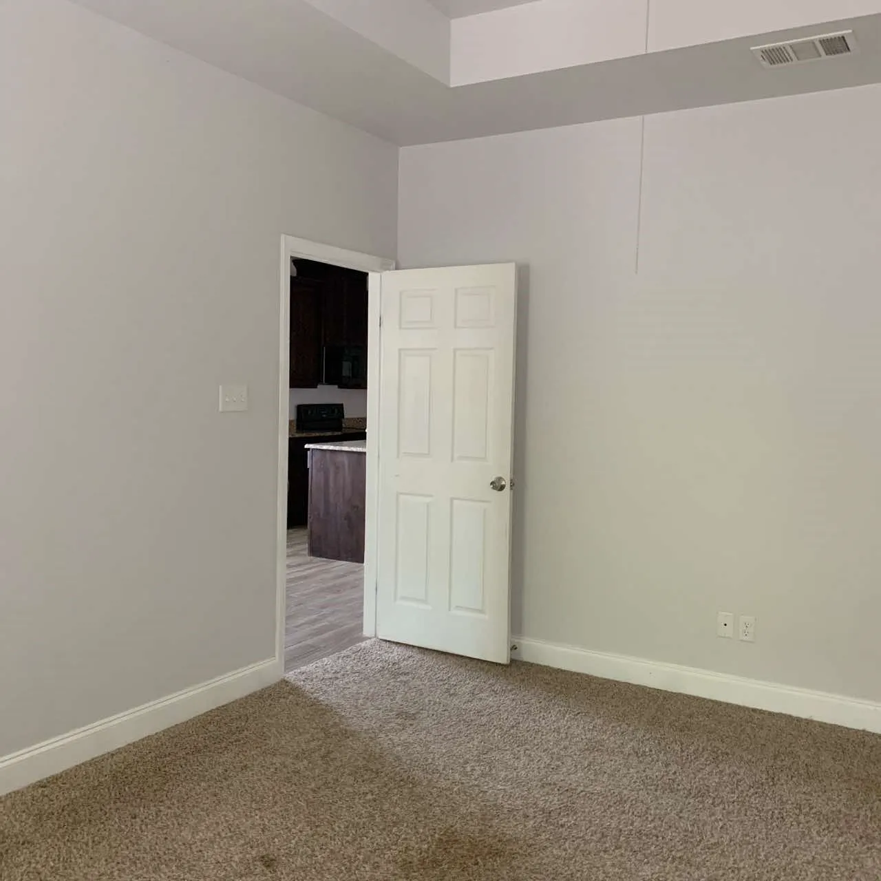 Single Family Residence For Rent in Dallas County , 2417 Norway Drive, Garland, Texas 75040, 3 Bedroom, 2 Bathroom, 2 Garage spaces, 1,536 Sqft, built in 1975, mls#21378040, Real Estate Agent in Garland, Homes For Rent in Dallas county, Homes For Rent in Garland, Realtor in Garland Texas, Real Estate Brokerage Independent Realty Texas, Luminita Cordes Realtor