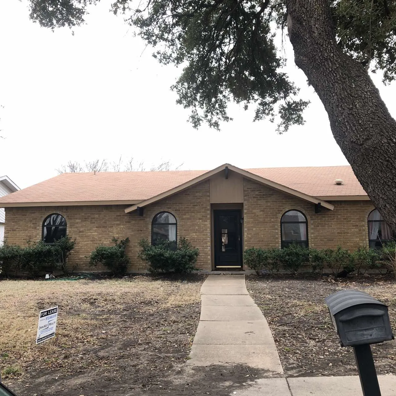 Single Family Residence For Rent in Dallas County , 2417 Norway Drive, Garland, Texas 75040, 3 Bedroom, 2 Bathroom, 2 Garage spaces, 1,536 Sqft, built in 1975, mls#21378040, Real Estate Agent in Garland, Homes For Rent in Dallas county, Homes For Rent in Garland, Realtor in Garland Texas, Real Estate Brokerage Independent Realty Texas, Luminita Cordes Realtor