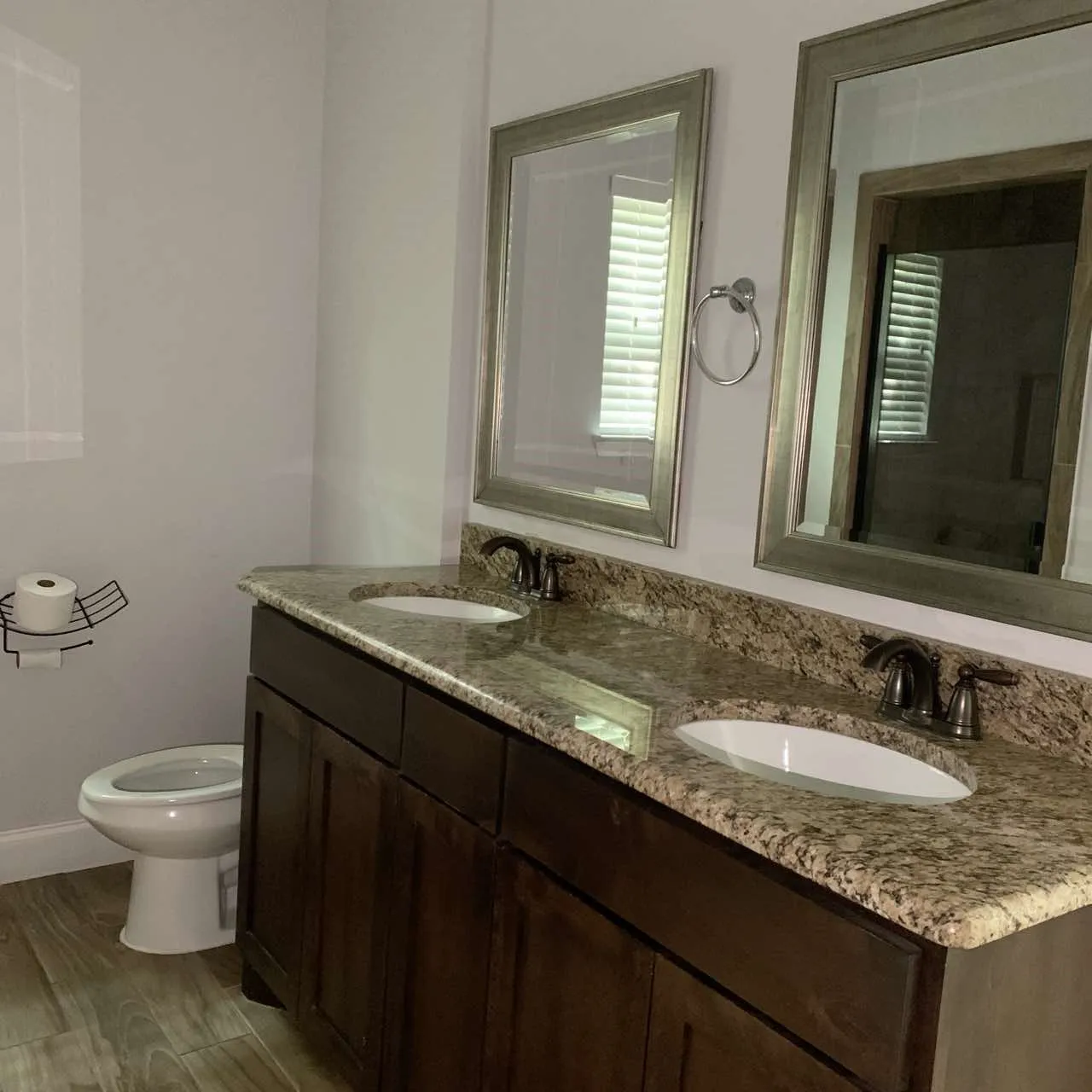 Single Family Residence For Rent in Dallas County , 2417 Norway Drive, Garland, Texas 75040, 3 Bedroom, 2 Bathroom, 2 Garage spaces, 1,536 Sqft, built in 1975, mls#21378040, Real Estate Agent in Garland, Homes For Rent in Dallas county, Homes For Rent in Garland, Realtor in Garland Texas, Real Estate Brokerage Independent Realty Texas, Luminita Cordes Realtor