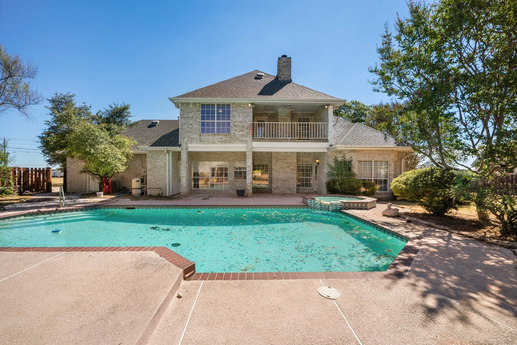 Single Family Residence For Sale in Ellis County , 2941 N Mockingbird Lane, Midlothian, Texas 76065, 3 Bedroom, 3 Bathroom, 2 Garage spaces, 2,985 Sqft, built in 1992, mls#21377012, Real Estate Agent in Midlothian, Homes For Sale in Ellis county, Homes For Sale in Midlothian, Realtor in Midlothian Texas, Real Estate Brokerage Independent Realty Texas, Luminita Cordes Realtor