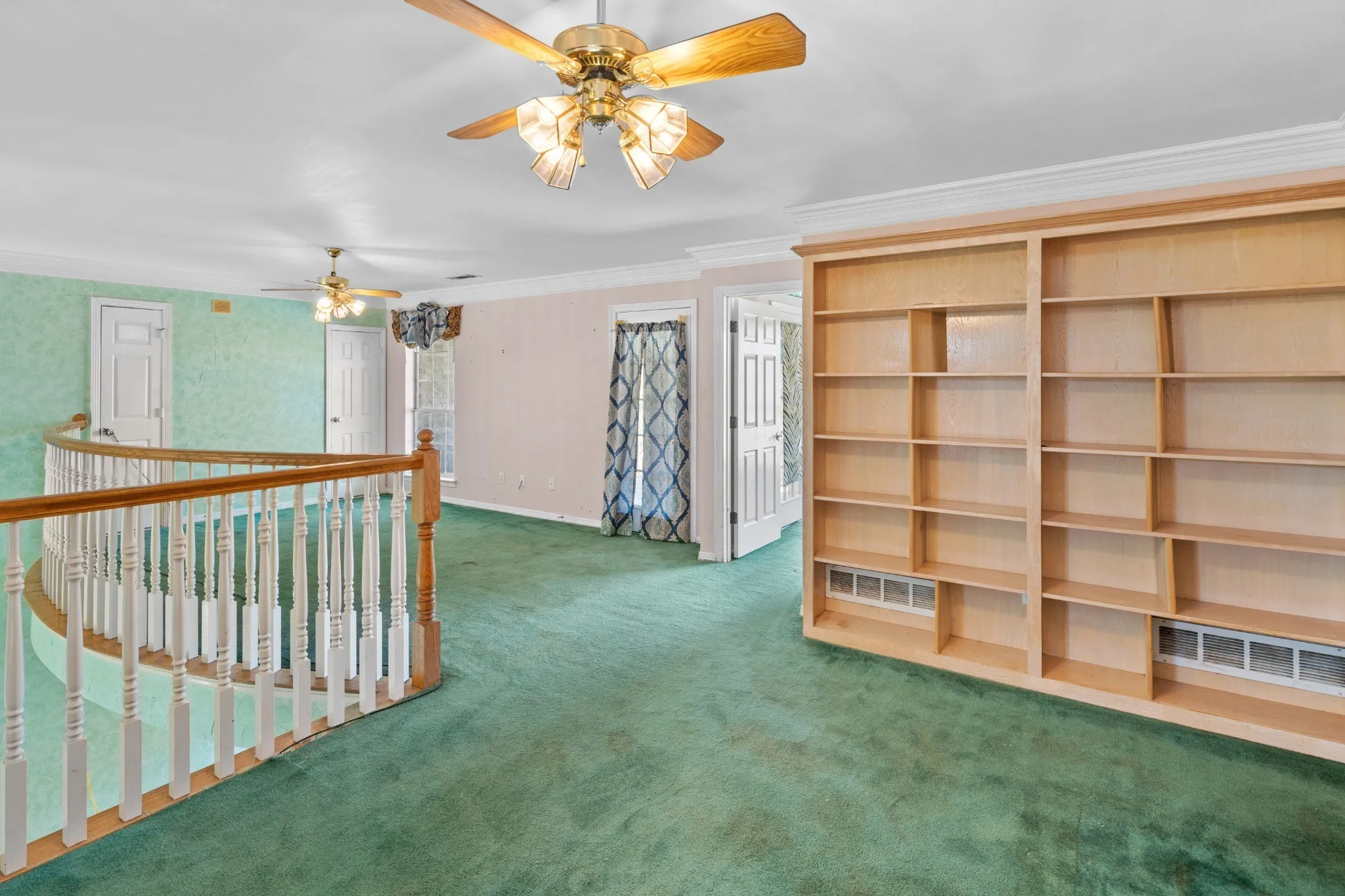 Single Family Residence For Sale in Ellis County , 2941 N Mockingbird Lane, Midlothian, Texas 76065, 3 Bedroom, 3 Bathroom, 2 Garage spaces, 2,985 Sqft, built in 1992, mls#21377012, Real Estate Agent in Midlothian, Homes For Sale in Ellis county, Homes For Sale in Midlothian, Realtor in Midlothian Texas, Real Estate Brokerage Independent Realty Texas, Luminita Cordes Realtor
