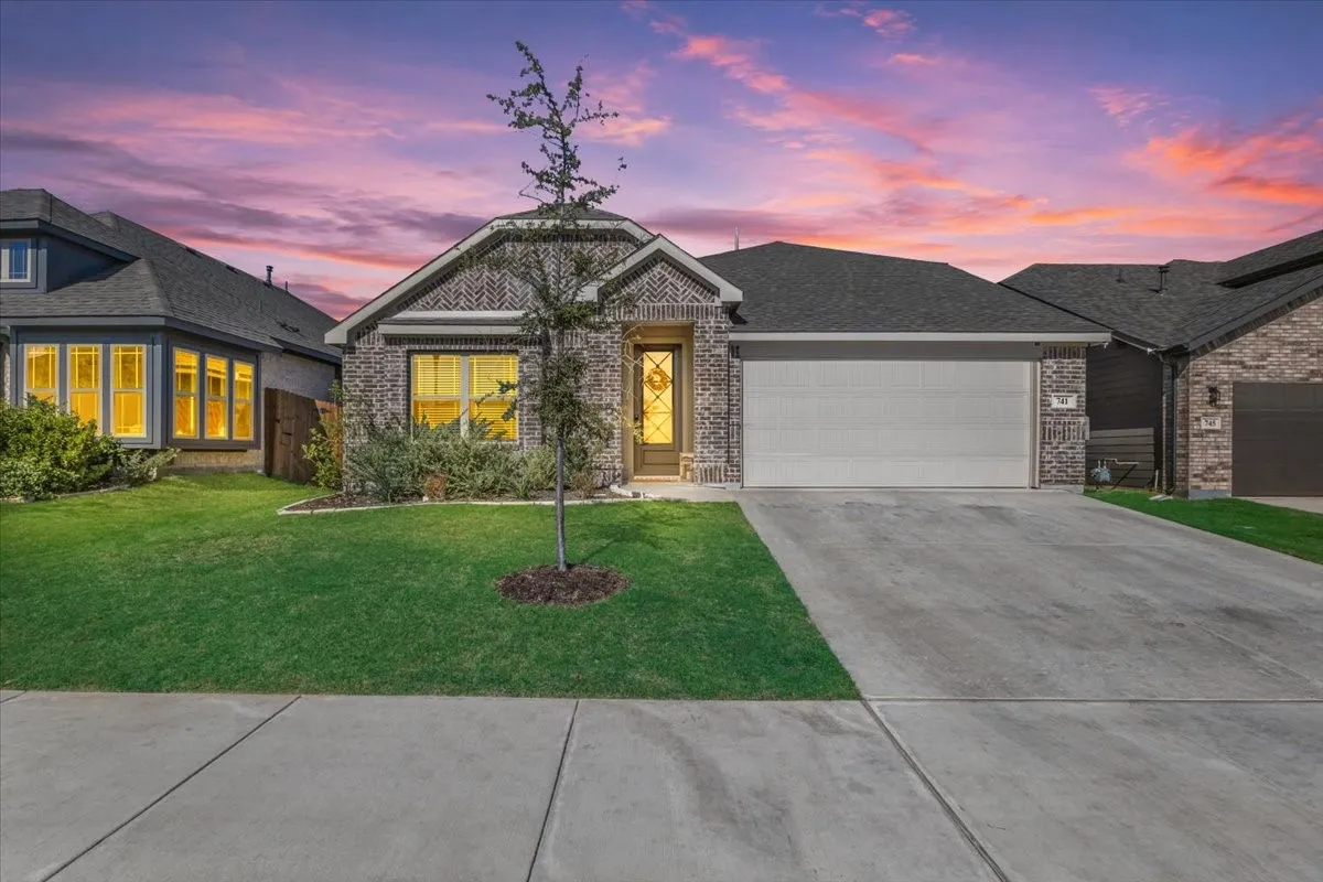 Single Family Residence For Sale in Johnson County , 741 Godley Ranch Road, Godley, Texas 76044, 4 Bedroom, 3 Bathroom, 2 Garage spaces, 2,685 Sqft, built in 2025, mls#21378008, Real Estate Agent in Godley, Homes For Sale in Johnson county, Homes For Sale in Godley, Realtor in Godley Texas, Real Estate Brokerage Independent Realty Texas, Luminita Cordes Realtor