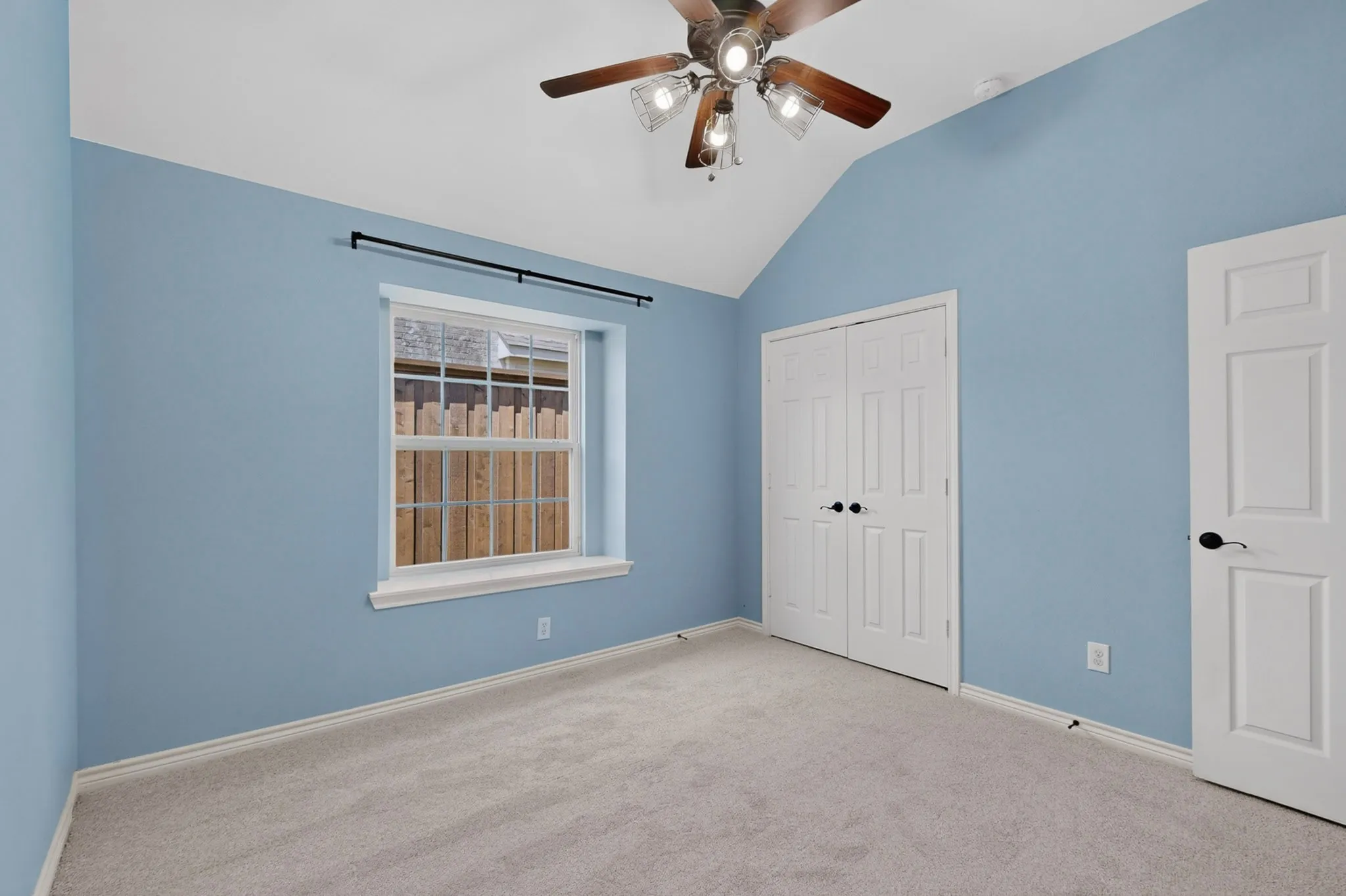 Single Family Residence For Rent in Denton County , 13237 Janet Drive, Frisco, Texas 75033, 3 Bedroom, 2 Bathroom, 2 Garage spaces, 1,902 Sqft, built in 2011, mls#21377983, Real Estate Agent in Frisco, Homes For Rent in Denton county, Homes For Rent in Frisco, Realtor in Frisco Texas, Real Estate Brokerage Independent Realty Texas, Luminita Cordes Realtor