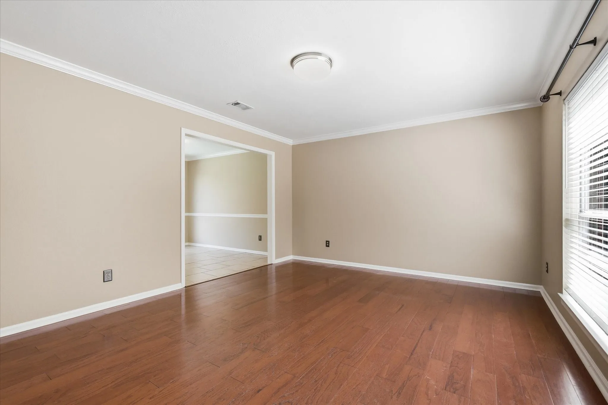 Single Family Residence For Sale in Denton County , 1636 Fuqua Drive, Flower Mound, Texas 75028, 4 Bedroom, 3 Bathroom, 2 Garage spaces, 2,730 Sqft, built in 1989, mls#21376731, Real Estate Agent in Flower Mound, Homes For Sale in Denton county, Homes For Sale in Flower Mound, Realtor in Flower Mound Texas, Real Estate Brokerage Independent Realty Texas, Luminita Cordes Realtor