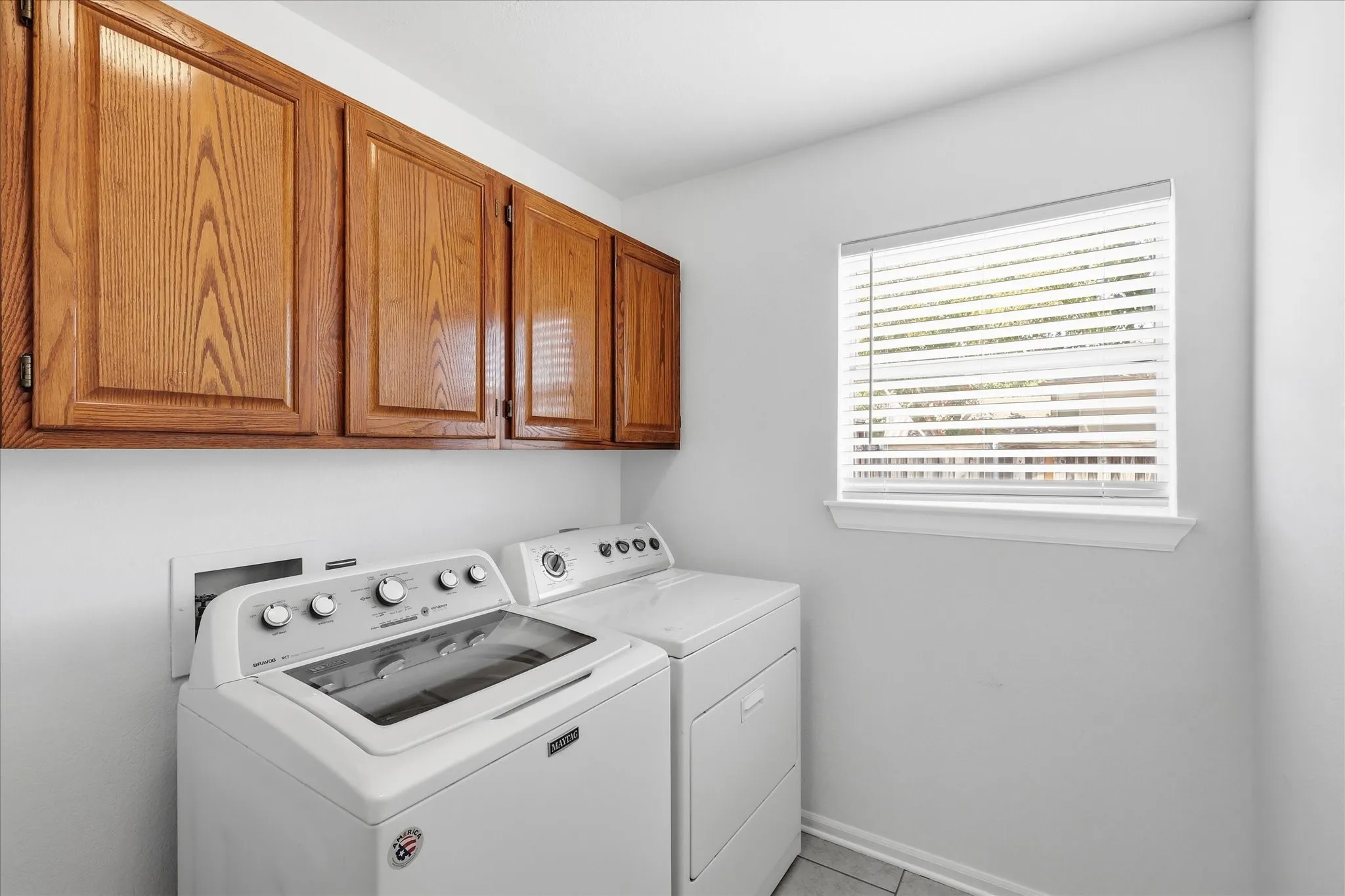 Single Family Residence For Sale in Denton County , 1636 Fuqua Drive, Flower Mound, Texas 75028, 4 Bedroom, 3 Bathroom, 2 Garage spaces, 2,730 Sqft, built in 1989, mls#21376731, Real Estate Agent in Flower Mound, Homes For Sale in Denton county, Homes For Sale in Flower Mound, Realtor in Flower Mound Texas, Real Estate Brokerage Independent Realty Texas, Luminita Cordes Realtor