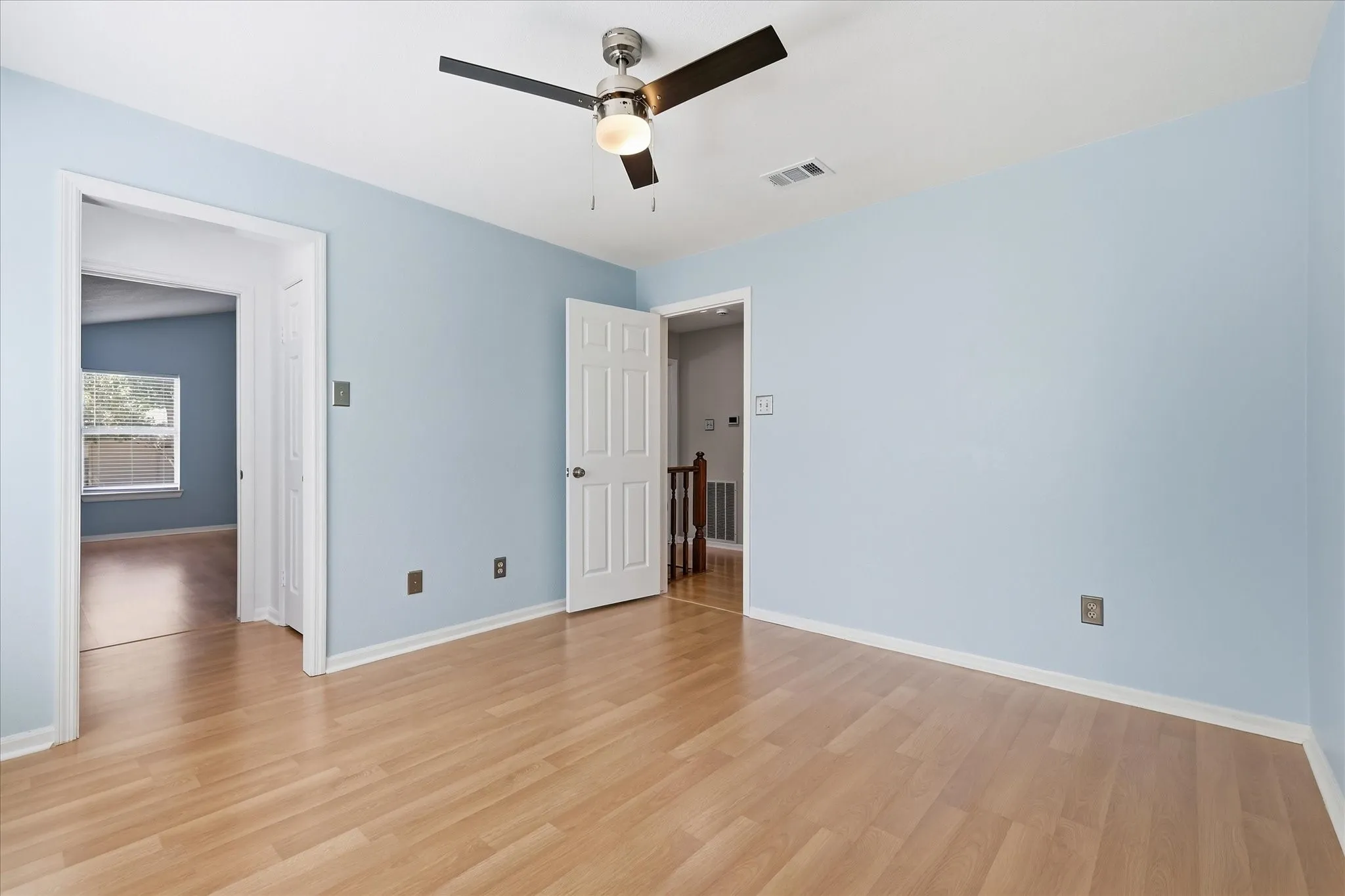 Single Family Residence For Sale in Denton County , 1636 Fuqua Drive, Flower Mound, Texas 75028, 4 Bedroom, 3 Bathroom, 2 Garage spaces, 2,730 Sqft, built in 1989, mls#21376731, Real Estate Agent in Flower Mound, Homes For Sale in Denton county, Homes For Sale in Flower Mound, Realtor in Flower Mound Texas, Real Estate Brokerage Independent Realty Texas, Luminita Cordes Realtor