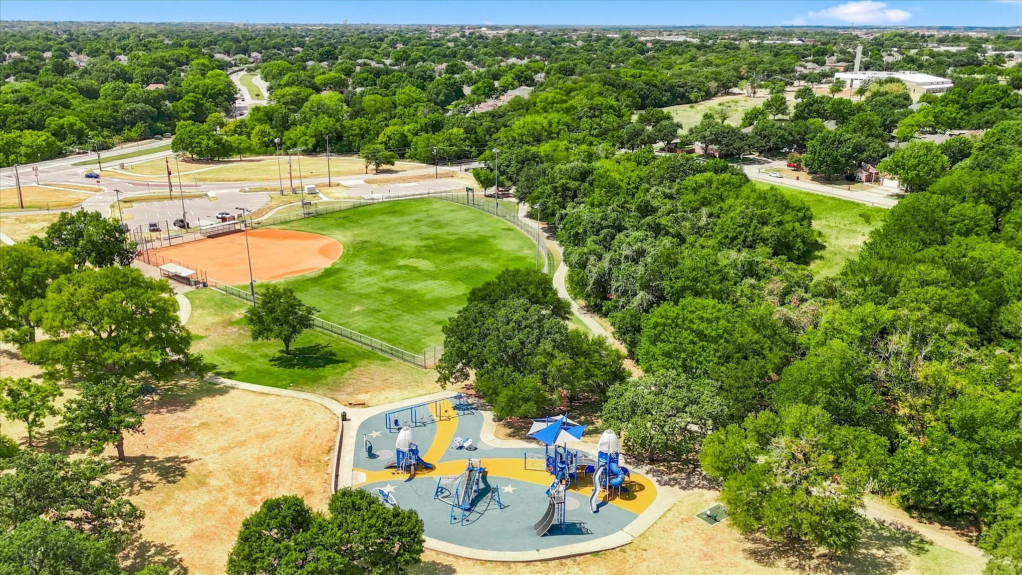 Single Family Residence For Sale in Denton County , 1636 Fuqua Drive, Flower Mound, Texas 75028, 4 Bedroom, 3 Bathroom, 2 Garage spaces, 2,730 Sqft, built in 1989, mls#21376731, Real Estate Agent in Flower Mound, Homes For Sale in Denton county, Homes For Sale in Flower Mound, Realtor in Flower Mound Texas, Real Estate Brokerage Independent Realty Texas, Luminita Cordes Realtor