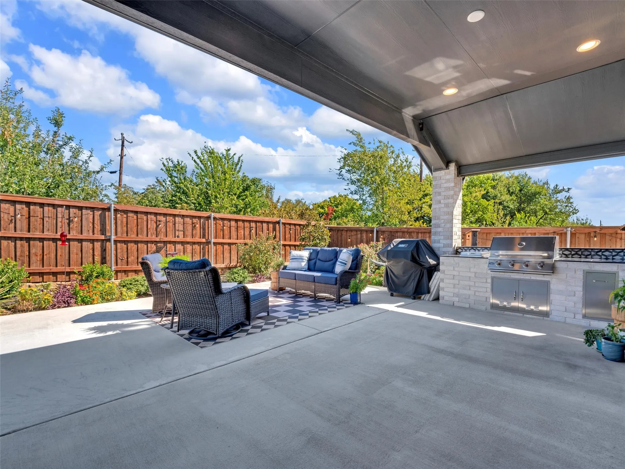 Single Family Residence For Sale in Parker County , 13244 Cedar Sage Trail, Fort Worth, Texas 76008, 4 Bedroom, 3 Bathroom, 3 Garage spaces, 2,776 Sqft, built in 2023, mls#21372132, Real Estate Agent in Fort Worth, Homes For Sale in Parker county, Homes For Sale in Fort Worth, Realtor in Fort Worth Texas, Real Estate Brokerage Independent Realty Texas, Luminita Cordes Realtor