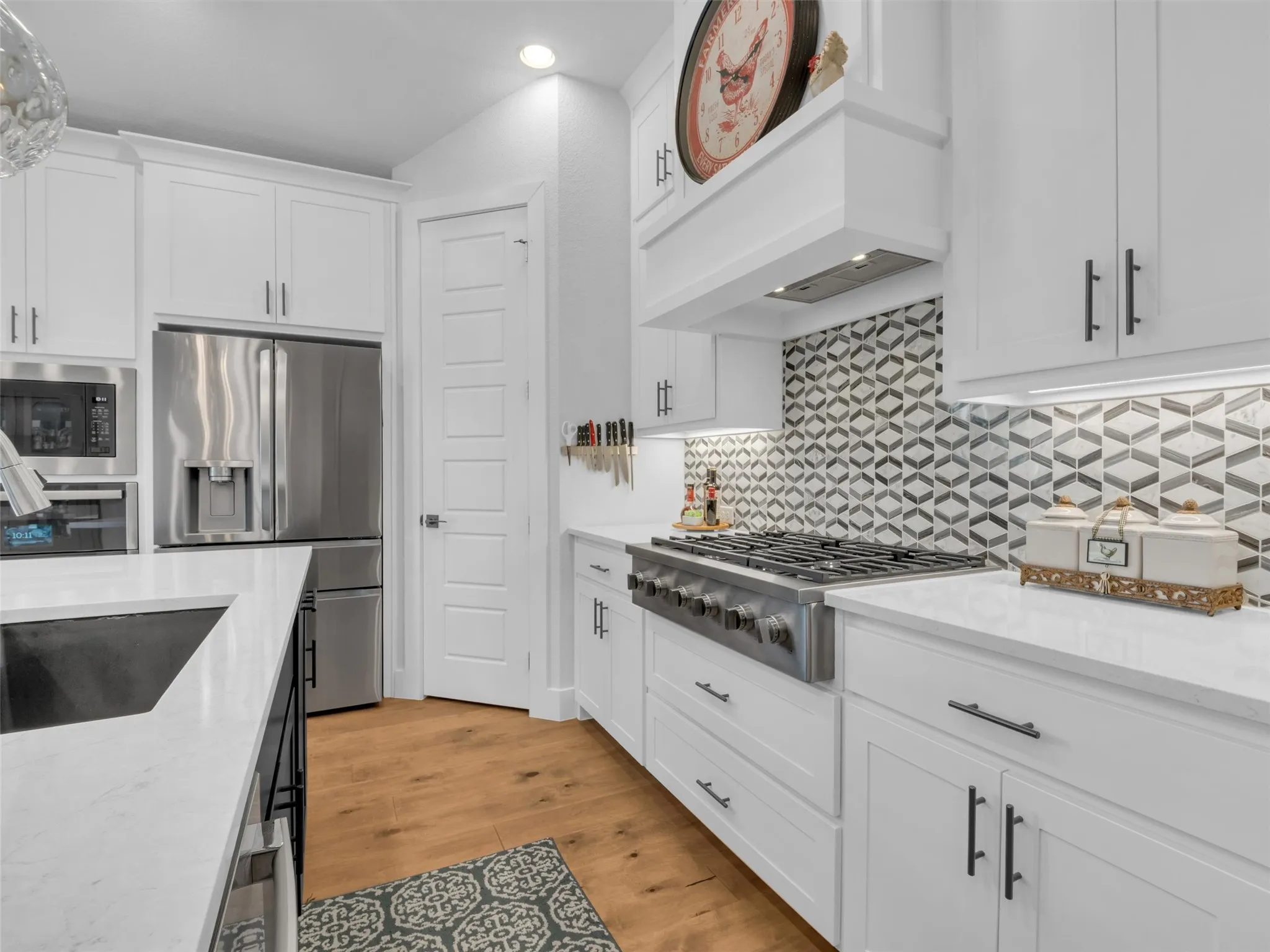 Single Family Residence For Sale in Parker County , 13244 Cedar Sage Trail, Fort Worth, Texas 76008, 4 Bedroom, 3 Bathroom, 3 Garage spaces, 2,776 Sqft, built in 2023, mls#21372132, Real Estate Agent in Fort Worth, Homes For Sale in Parker county, Homes For Sale in Fort Worth, Realtor in Fort Worth Texas, Real Estate Brokerage Independent Realty Texas, Luminita Cordes Realtor