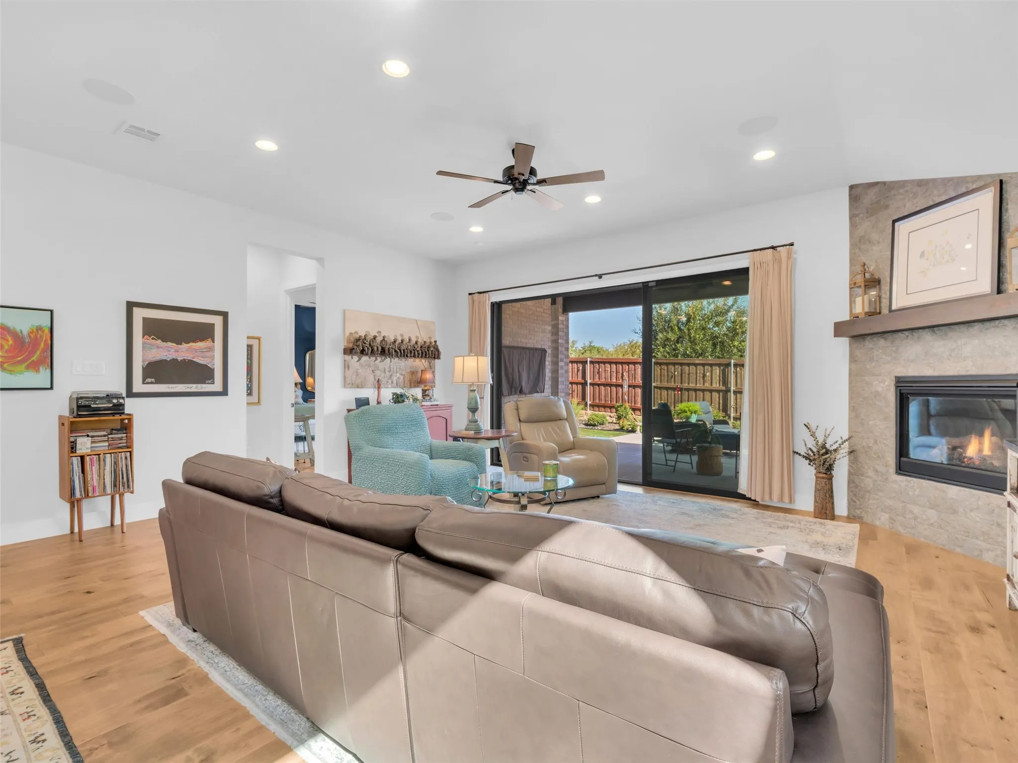 Single Family Residence For Sale in Parker County , 13244 Cedar Sage Trail, Fort Worth, Texas 76008, 4 Bedroom, 3 Bathroom, 3 Garage spaces, 2,776 Sqft, built in 2023, mls#21372132, Real Estate Agent in Fort Worth, Homes For Sale in Parker county, Homes For Sale in Fort Worth, Realtor in Fort Worth Texas, Real Estate Brokerage Independent Realty Texas, Luminita Cordes Realtor