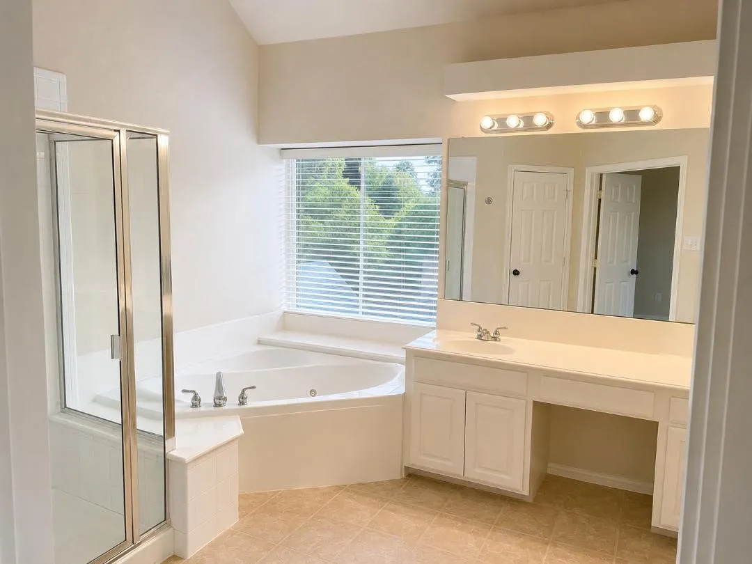 Single Family Residence For Sale in Collin County , 4305 Maize Drive, Plano, Texas 75093, 5 Bedroom, 4 Bathroom, 2 Garage spaces, 3,069 Sqft, built in 1996, mls#21376415, Real Estate Agent in Plano, Homes For Sale in Collin county, Homes For Sale in Plano, Realtor in Plano Texas, Real Estate Brokerage Independent Realty Texas, Luminita Cordes Realtor