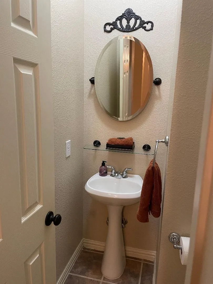 Single Family Residence For Sale in Collin County , 4305 Maize Drive, Plano, Texas 75093, 5 Bedroom, 4 Bathroom, 2 Garage spaces, 3,069 Sqft, built in 1996, mls#21376415, Real Estate Agent in Plano, Homes For Sale in Collin county, Homes For Sale in Plano, Realtor in Plano Texas, Real Estate Brokerage Independent Realty Texas, Luminita Cordes Realtor