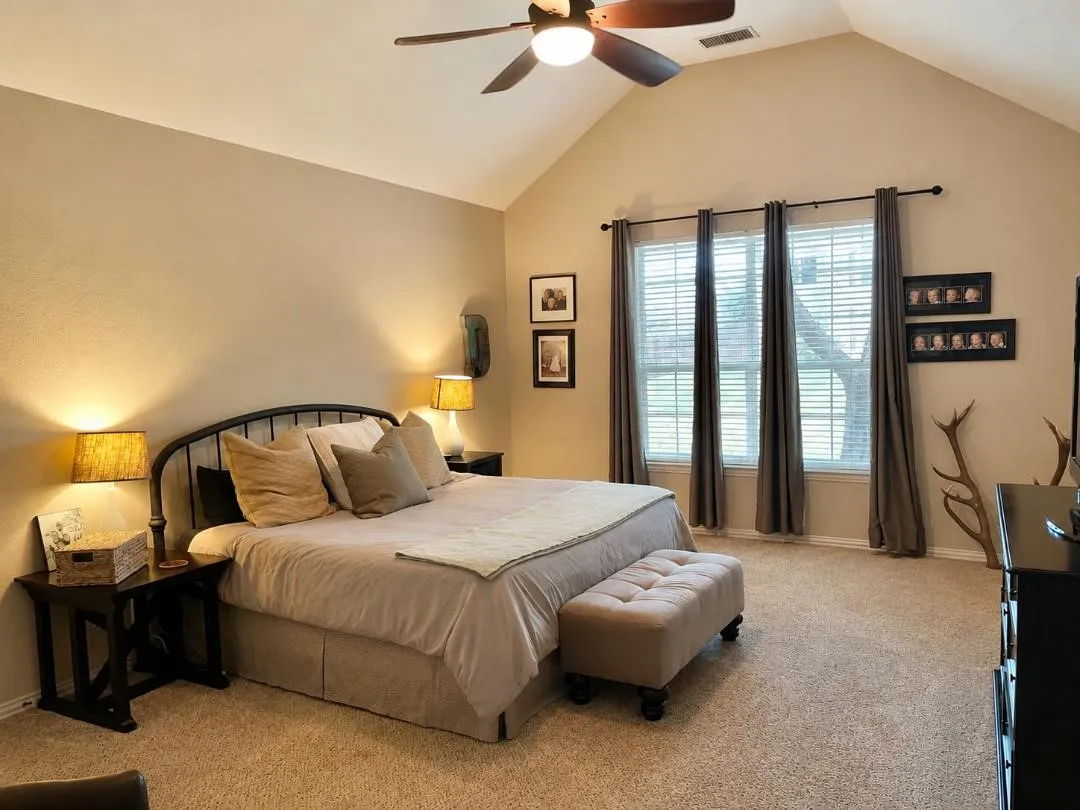 Single Family Residence For Sale in Collin County , 4305 Maize Drive, Plano, Texas 75093, 5 Bedroom, 4 Bathroom, 2 Garage spaces, 3,069 Sqft, built in 1996, mls#21376415, Real Estate Agent in Plano, Homes For Sale in Collin county, Homes For Sale in Plano, Realtor in Plano Texas, Real Estate Brokerage Independent Realty Texas, Luminita Cordes Realtor