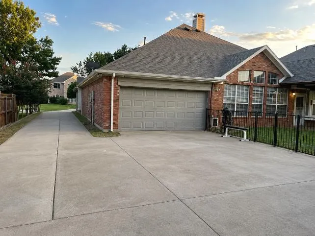 Single Family Residence For Sale in Collin County , 4305 Maize Drive, Plano, Texas 75093, 5 Bedroom, 4 Bathroom, 2 Garage spaces, 3,069 Sqft, built in 1996, mls#21376415, Real Estate Agent in Plano, Homes For Sale in Collin county, Homes For Sale in Plano, Realtor in Plano Texas, Real Estate Brokerage Independent Realty Texas, Luminita Cordes Realtor