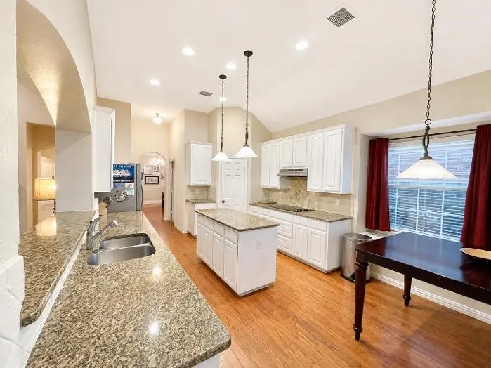 Single Family Residence For Sale in Collin County , 4305 Maize Drive, Plano, Texas 75093, 5 Bedroom, 4 Bathroom, 2 Garage spaces, 3,069 Sqft, built in 1996, mls#21376415, Real Estate Agent in Plano, Homes For Sale in Collin county, Homes For Sale in Plano, Realtor in Plano Texas, Real Estate Brokerage Independent Realty Texas, Luminita Cordes Realtor
