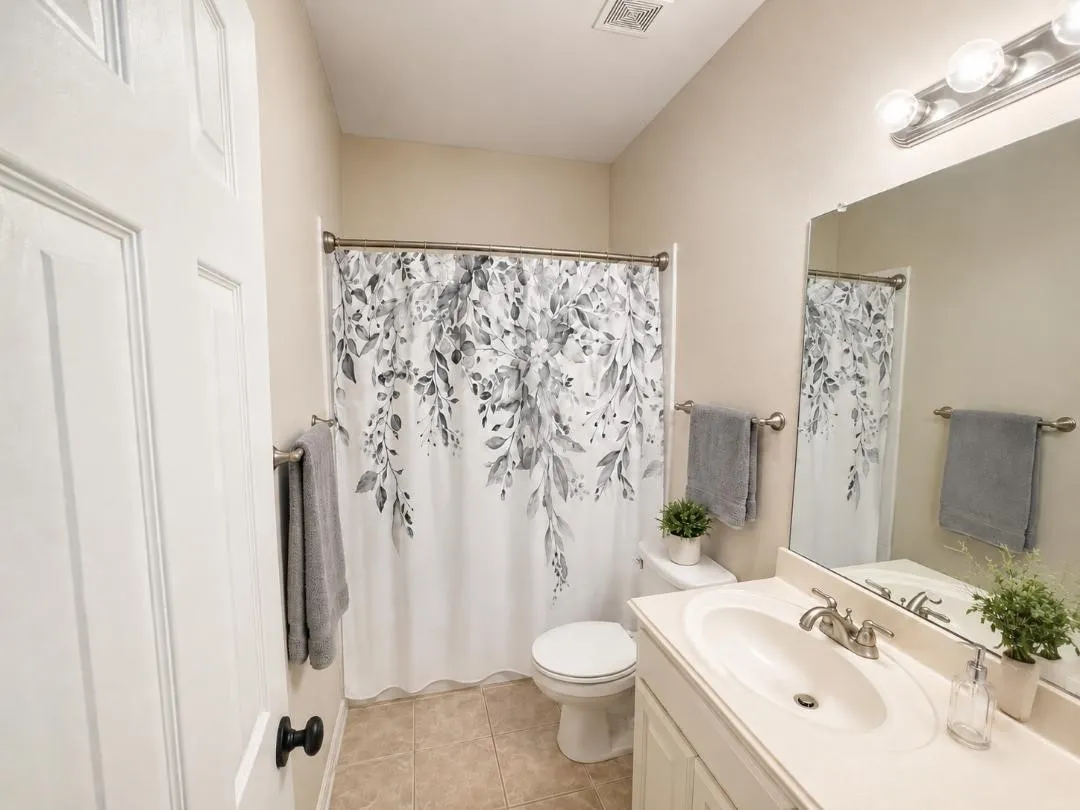 Single Family Residence For Sale in Collin County , 4305 Maize Drive, Plano, Texas 75093, 5 Bedroom, 4 Bathroom, 2 Garage spaces, 3,069 Sqft, built in 1996, mls#21376415, Real Estate Agent in Plano, Homes For Sale in Collin county, Homes For Sale in Plano, Realtor in Plano Texas, Real Estate Brokerage Independent Realty Texas, Luminita Cordes Realtor