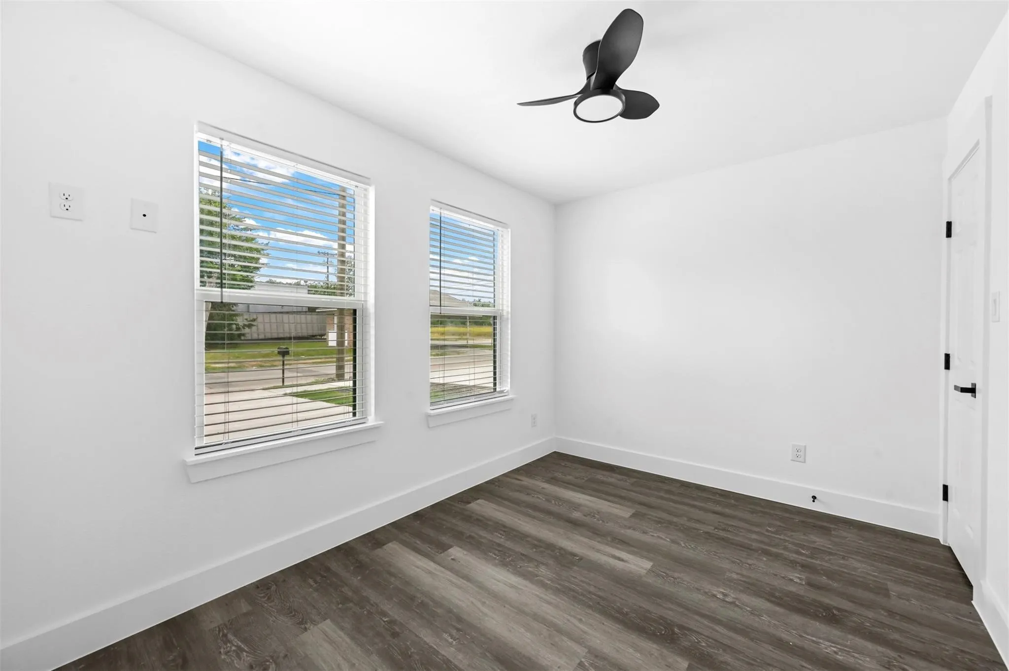 Duplex For Rent in Hunt County , 3018 Henry Street A, Greenville, Texas 75401, 3 Bedroom, 2 Bathroom, Garage spaces, 1,000 Sqft, built in 2024, mls#21378073, Real Estate Agent in Greenville, Homes For Rent in Hunt county, Homes For Rent in Greenville, Realtor in Greenville Texas, Real Estate Brokerage Independent Realty Texas, Luminita Cordes Realtor