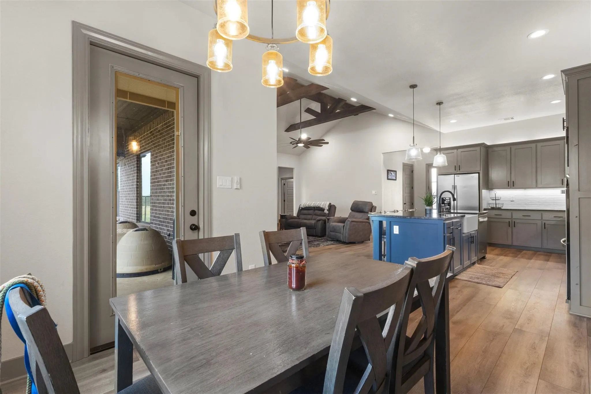 Single Family Residence For Sale in Wise County , 170 Rolling Hills Boulevard, Alvord, Texas 76225, 3 Bedroom, 4 Bathroom, Garage spaces, 2,384 Sqft, built in 2022, mls#21377322, Real Estate Agent in Alvord, Homes For Sale in Wise county, Homes For Sale in Alvord, Realtor in Alvord Texas, Real Estate Brokerage Independent Realty Texas, Luminita Cordes Realtor