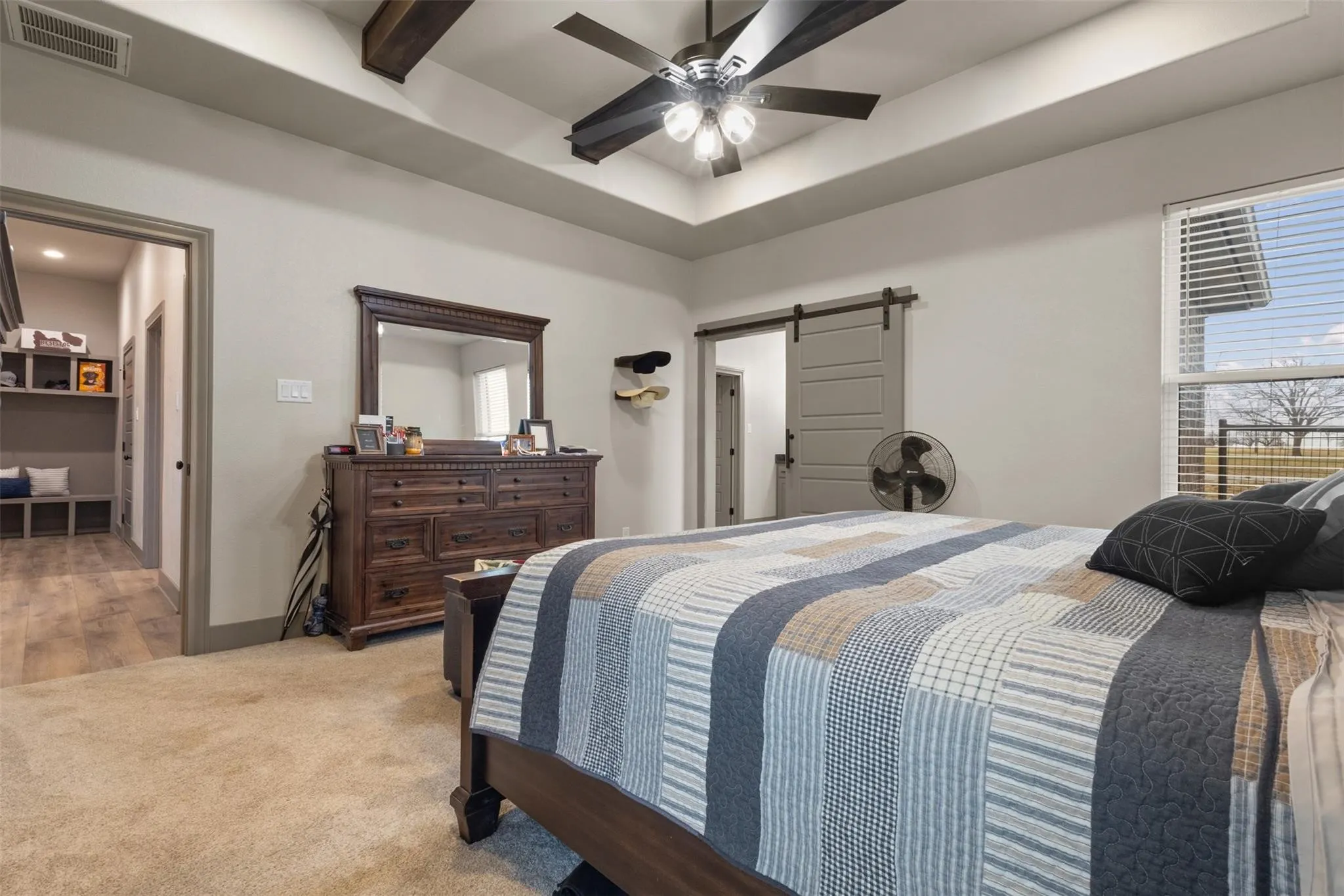 Single Family Residence For Sale in Wise County , 170 Rolling Hills Boulevard, Alvord, Texas 76225, 3 Bedroom, 4 Bathroom, Garage spaces, 2,384 Sqft, built in 2022, mls#21377322, Real Estate Agent in Alvord, Homes For Sale in Wise county, Homes For Sale in Alvord, Realtor in Alvord Texas, Real Estate Brokerage Independent Realty Texas, Luminita Cordes Realtor