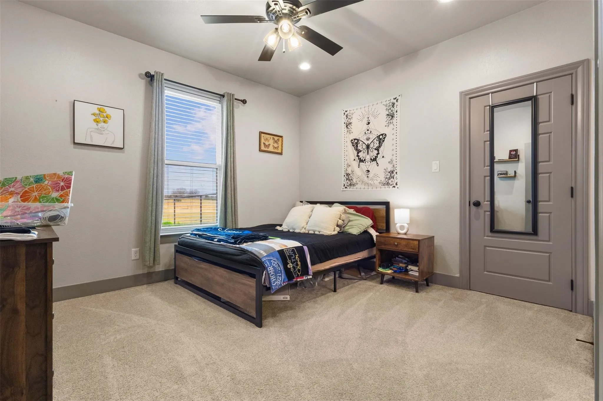 Single Family Residence For Sale in Wise County , 170 Rolling Hills Boulevard, Alvord, Texas 76225, 3 Bedroom, 4 Bathroom, Garage spaces, 2,384 Sqft, built in 2022, mls#21377322, Real Estate Agent in Alvord, Homes For Sale in Wise county, Homes For Sale in Alvord, Realtor in Alvord Texas, Real Estate Brokerage Independent Realty Texas, Luminita Cordes Realtor