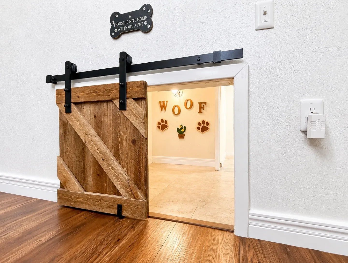 Pets room entry first floor.