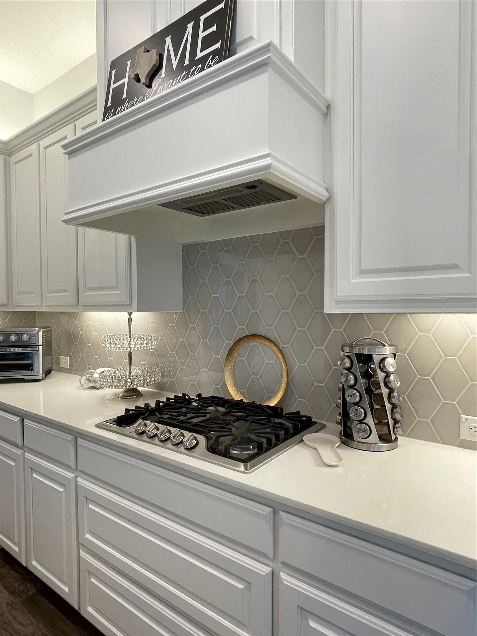 Townhouse For Rent in Denton County , 3922 Cotton Gin Road, Frisco, Texas 75034, 2 Bedroom, 3 Bathroom, 2 Garage spaces, 2,038 Sqft, built in 2018, mls#21378081, Real Estate Agent in Frisco, Homes For Rent in Denton county, Homes For Rent in Frisco, Realtor in Frisco Texas, Real Estate Brokerage Independent Realty Texas, Luminita Cordes Realtor