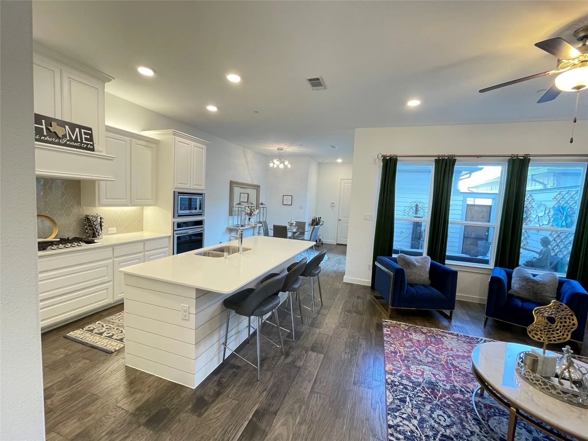 Townhouse For Rent in Denton County , 3922 Cotton Gin Road, Frisco, Texas 75034, 2 Bedroom, 3 Bathroom, 2 Garage spaces, 2,038 Sqft, built in 2018, mls#21378081, Real Estate Agent in Frisco, Homes For Rent in Denton county, Homes For Rent in Frisco, Realtor in Frisco Texas, Real Estate Brokerage Independent Realty Texas, Luminita Cordes Realtor