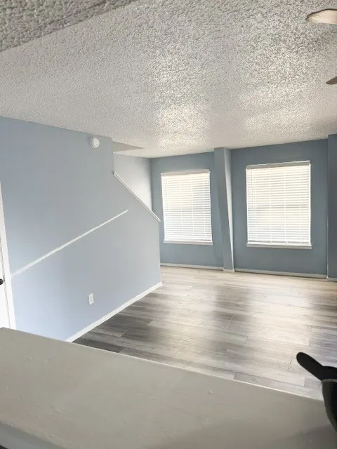 Townhouse For Rent in Dallas County , 10850 Shiloh Road, Dallas, Texas 75228, 2 Bedroom, 2 Bathroom, Garage spaces, 1,184 Sqft, built in 1982, mls#21377223, Real Estate Agent in Dallas, Homes For Rent in Dallas county, Homes For Rent in Dallas, Realtor in Dallas Texas, Real Estate Brokerage Independent Realty Texas, Luminita Cordes Realtor