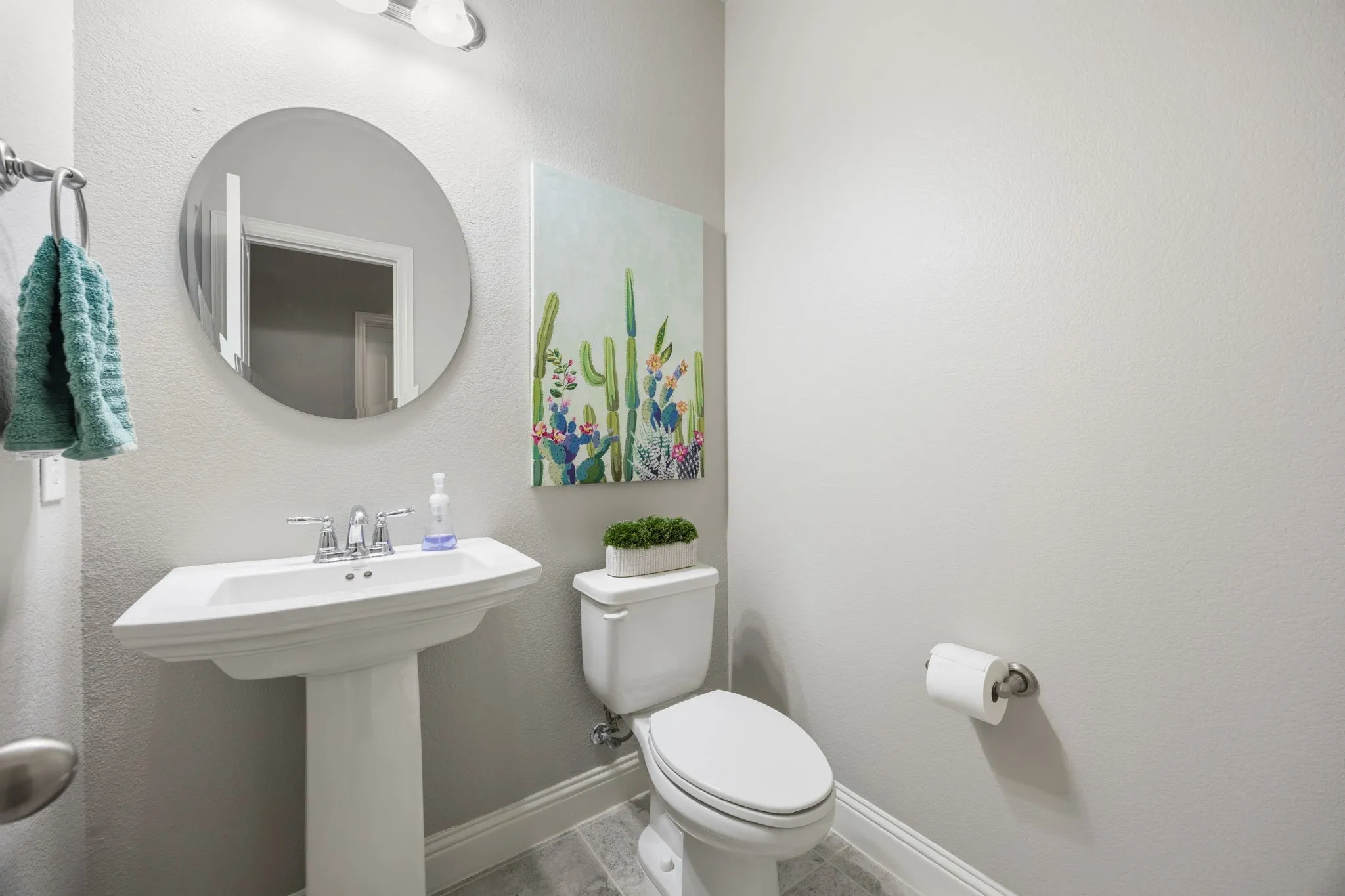 Single Family Residence For Sale in Denton County , 9901 Trinity Drive, Little Elm, Texas 75068, 4 Bedroom, 4 Bathroom, 3 Garage spaces, 2,803 Sqft, built in 2016, mls#21377540, Real Estate Agent in Little Elm, Homes For Sale in Denton county, Homes For Sale in Little Elm, Realtor in Little Elm Texas, Real Estate Brokerage Independent Realty Texas, Luminita Cordes Realtor