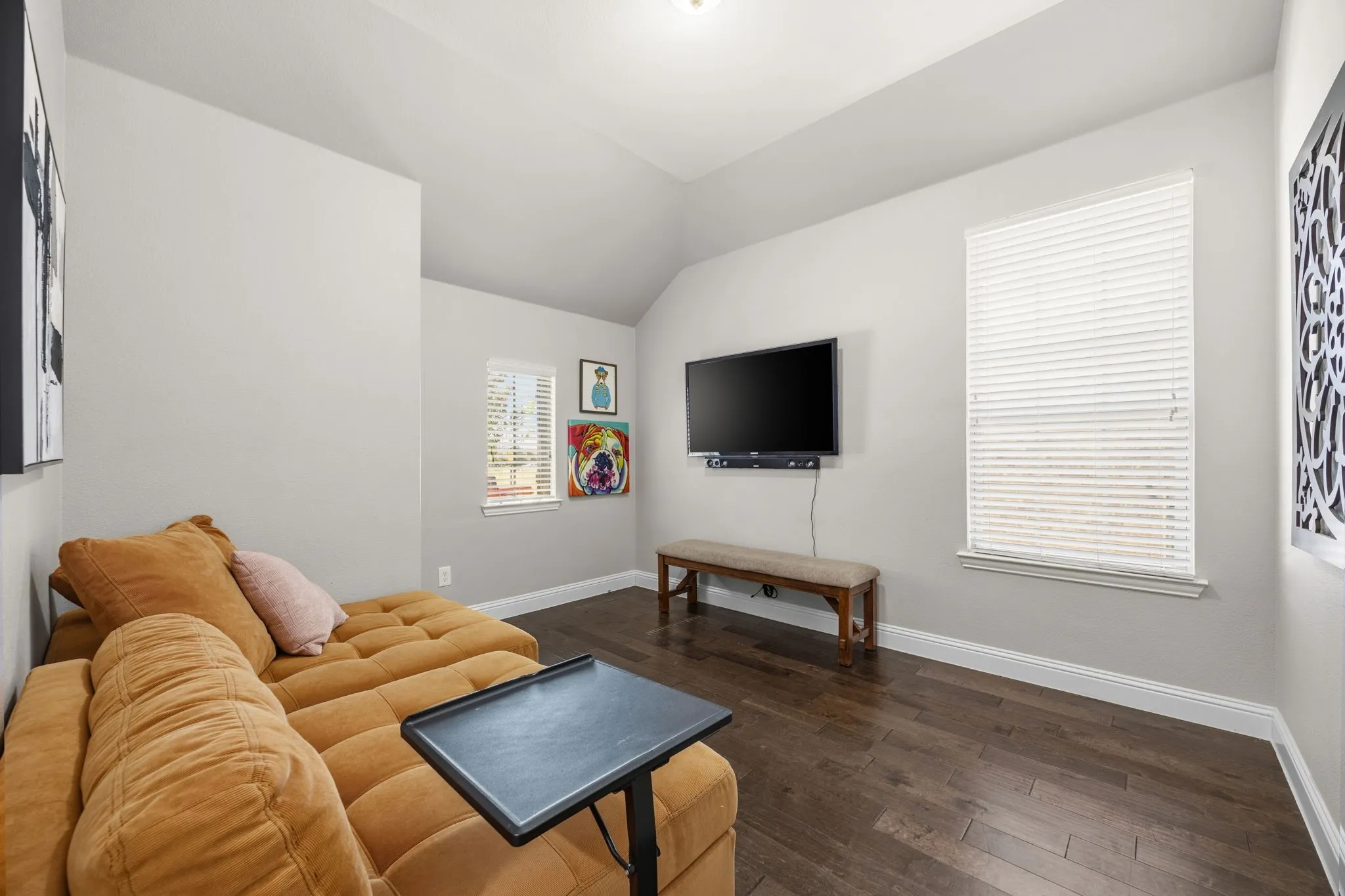 Single Family Residence For Sale in Denton County , 9901 Trinity Drive, Little Elm, Texas 75068, 4 Bedroom, 4 Bathroom, 3 Garage spaces, 2,803 Sqft, built in 2016, mls#21377540, Real Estate Agent in Little Elm, Homes For Sale in Denton county, Homes For Sale in Little Elm, Realtor in Little Elm Texas, Real Estate Brokerage Independent Realty Texas, Luminita Cordes Realtor