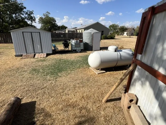 Improved Land For Sale in Fisher County , 1001 N Mckinley Avenue, Rotan, Texas 79546, 0, 0, Garage spaces, 0 Sqft, built in 2005, mls#21378098, Real Estate Agent in Rotan, Homes For Sale in Fisher county, Homes For Sale in Rotan, Realtor in Rotan Texas, Real Estate Brokerage Independent Realty Texas, Luminita Cordes Realtor