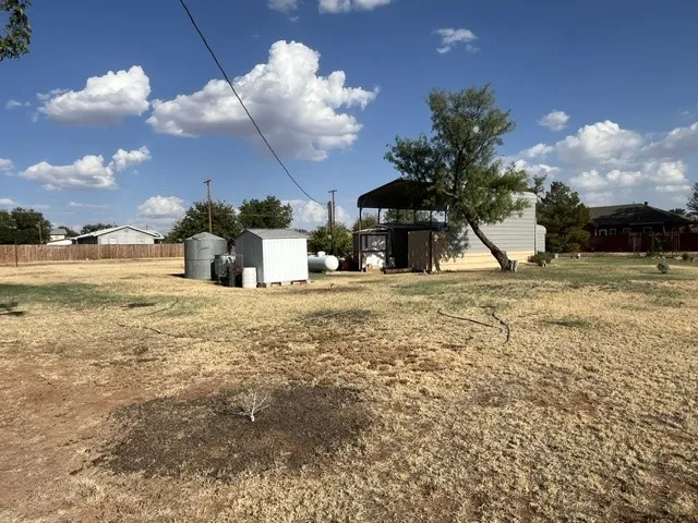 Improved Land For Sale in Fisher County , 1001 N Mckinley Avenue, Rotan, Texas 79546, 0, 0, Garage spaces, 0 Sqft, built in 2005, mls#21378098, Real Estate Agent in Rotan, Homes For Sale in Fisher county, Homes For Sale in Rotan, Realtor in Rotan Texas, Real Estate Brokerage Independent Realty Texas, Luminita Cordes Realtor