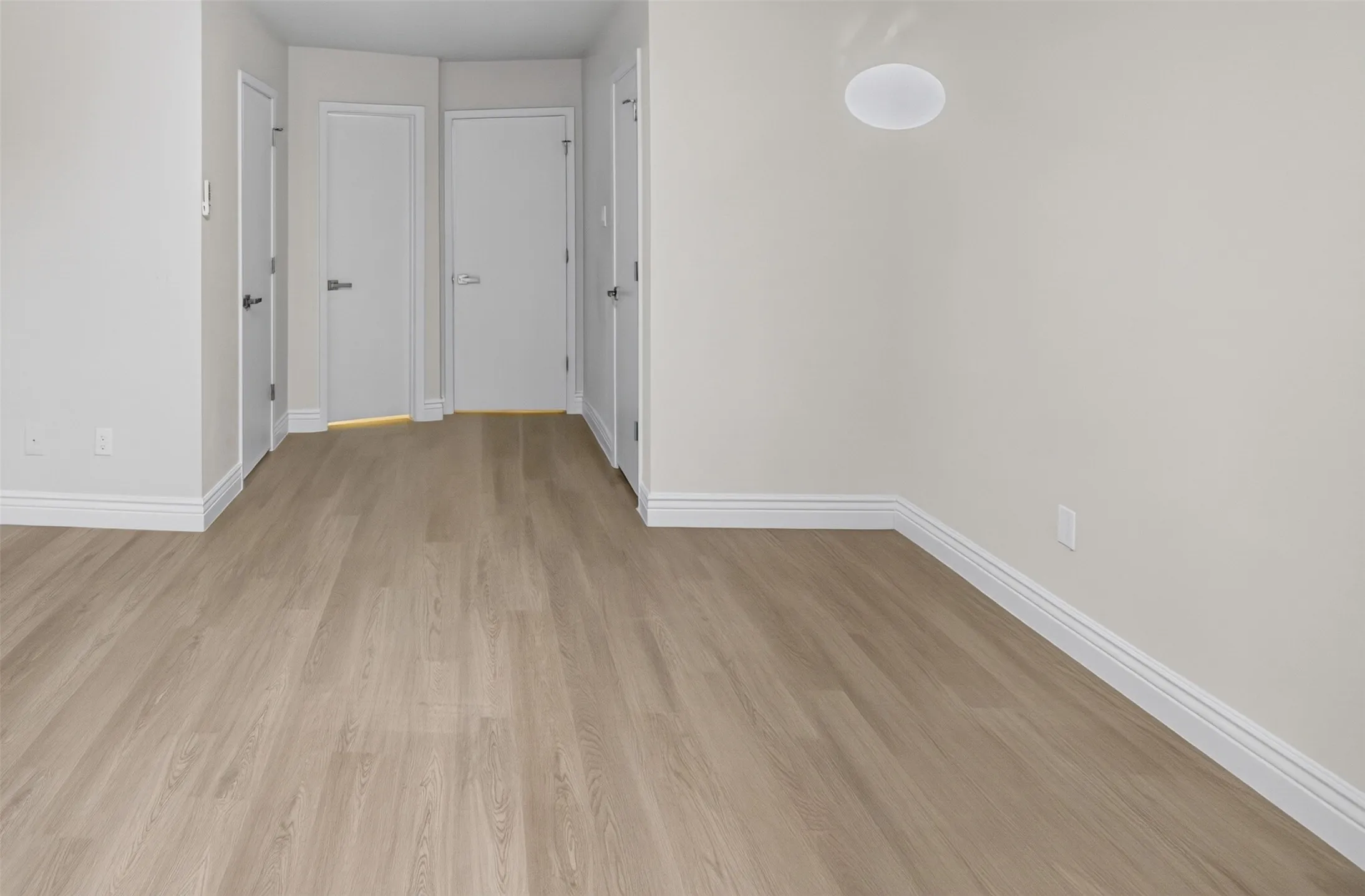 Condominium For Sale in Dallas County , 621 Carriagehouse Lane 8F, Garland, Texas 75040, 2 Bedroom, 2 Bathroom, Garage spaces, 1,089 Sqft, built in 1984, mls#21364093, Real Estate Agent in Garland, Homes For Sale in Dallas county, Homes For Sale in Garland, Realtor in Garland Texas, Real Estate Brokerage Independent Realty Texas, Luminita Cordes Realtor
