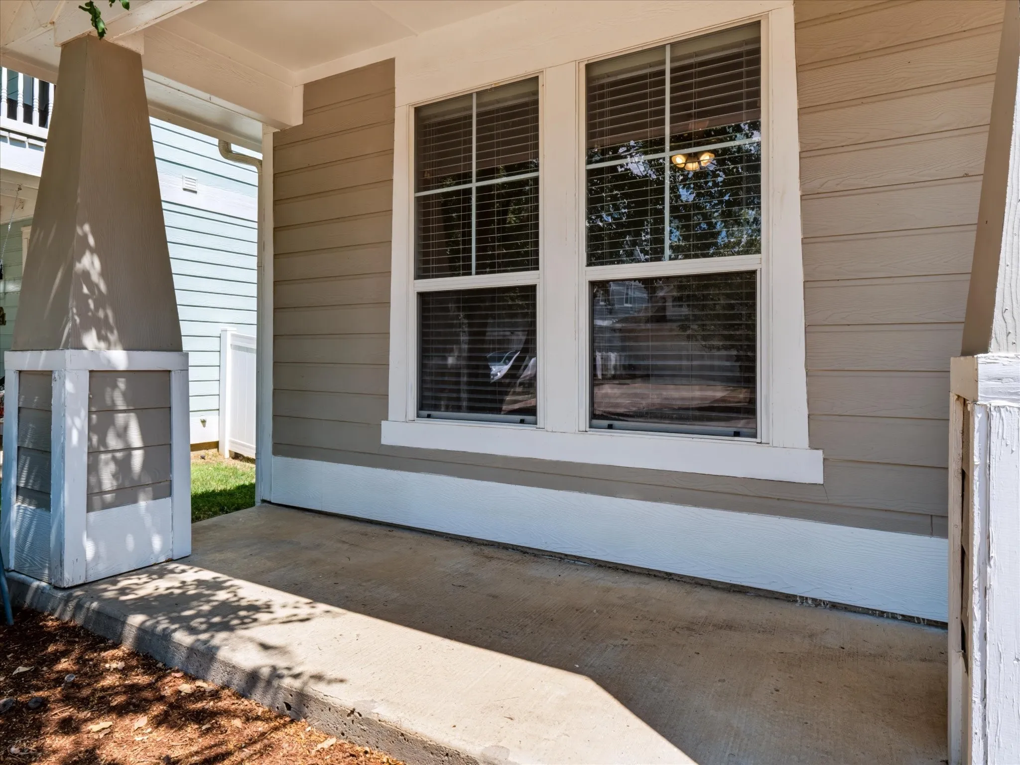 Single Family Residence For Sale in Denton County , 1618 Mary Lane, Providence Village, Texas 76227, 3 Bedroom, 2 Bathroom, 2 Garage spaces, 1,910 Sqft, built in 2006, mls#21376820, Real Estate Agent in Providence Village, Homes For Sale in Denton county, Homes For Sale in Providence Village, Realtor in Providence Village Texas, Real Estate Brokerage Independent Realty Texas, Luminita Cordes Realtor