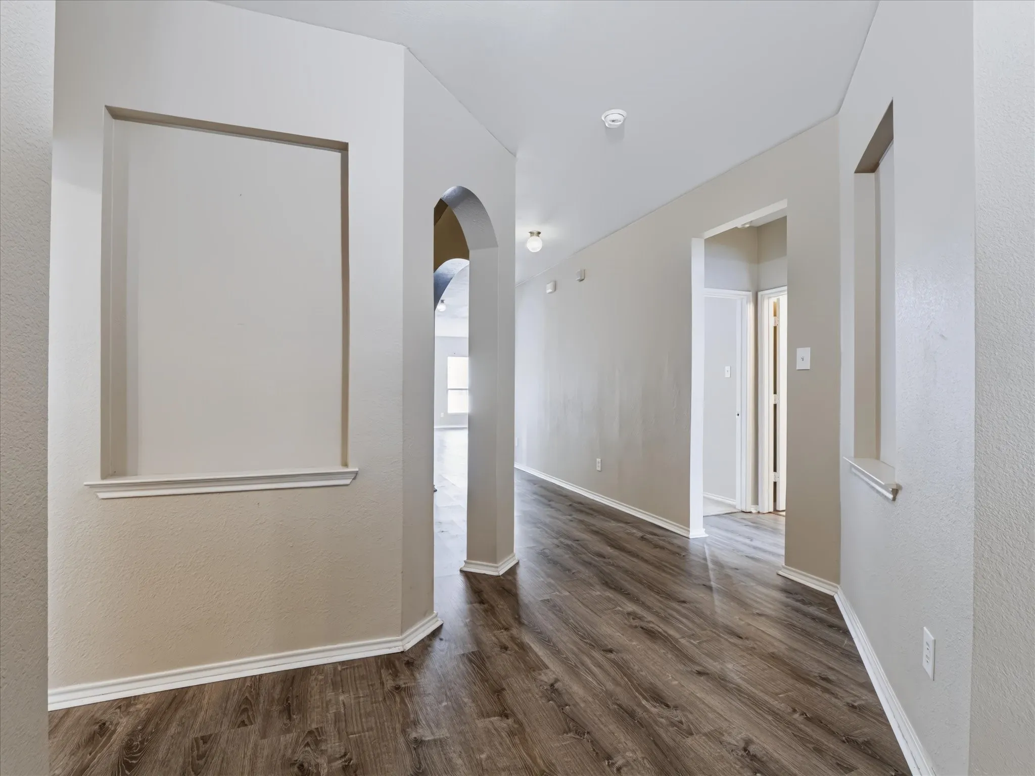Single Family Residence For Sale in Denton County , 1618 Mary Lane, Providence Village, Texas 76227, 3 Bedroom, 2 Bathroom, 2 Garage spaces, 1,910 Sqft, built in 2006, mls#21376820, Real Estate Agent in Providence Village, Homes For Sale in Denton county, Homes For Sale in Providence Village, Realtor in Providence Village Texas, Real Estate Brokerage Independent Realty Texas, Luminita Cordes Realtor