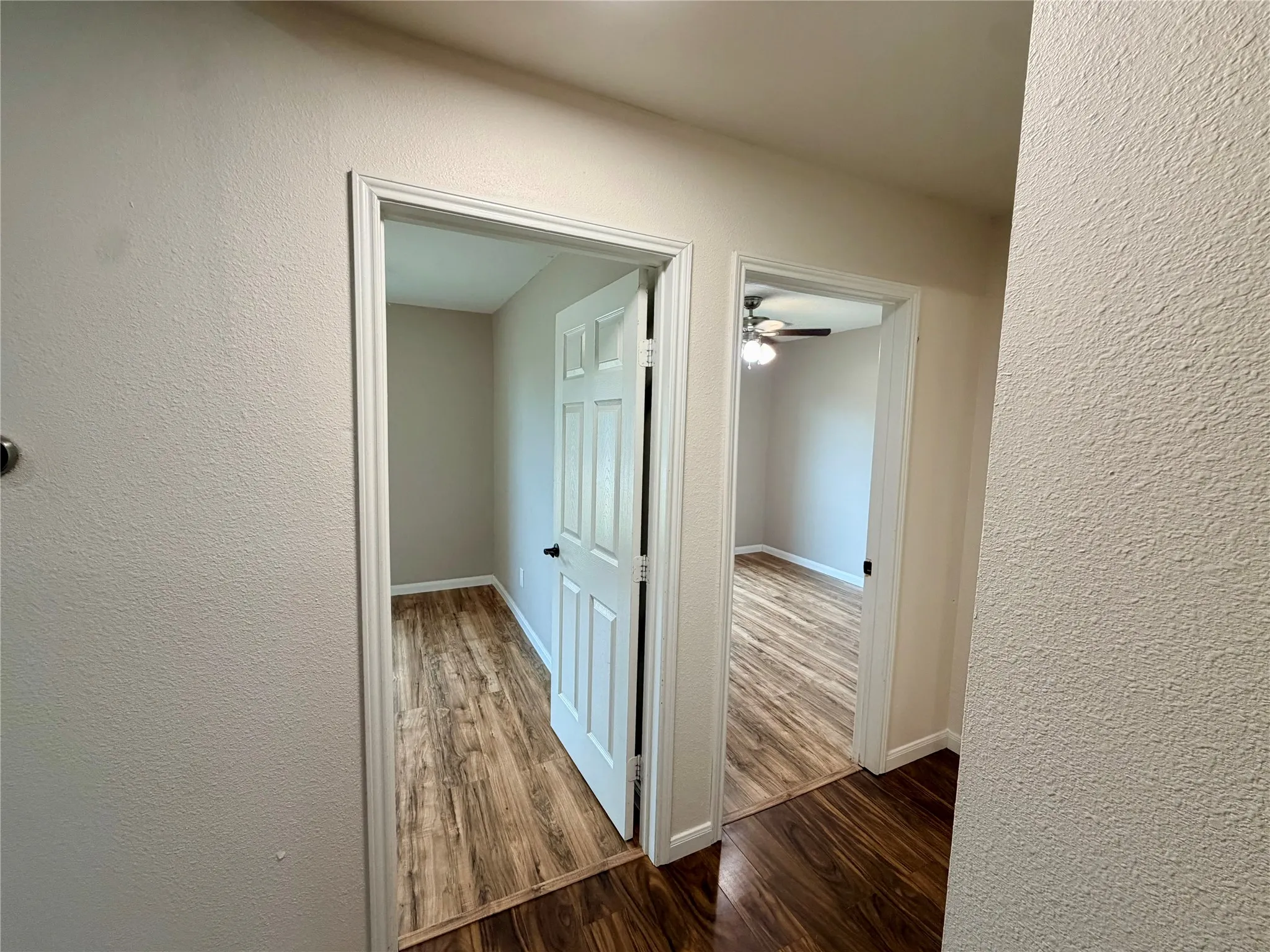 Single Family Residence For Sale in Dallas County , 7102 Lyons Road, Garland, Texas 75043, 3 Bedroom, 2 Bathroom, 2 Garage spaces, 1,660 Sqft, built in 1986, mls#21370626, Real Estate Agent in Garland, Homes For Sale in Dallas county, Homes For Sale in Garland, Realtor in Garland Texas, Real Estate Brokerage Independent Realty Texas, Luminita Cordes Realtor