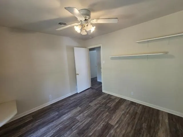 Single Family Residence For Sale in Tarrant County , 5728 Rockhill Road, Fort Worth, Texas 76112, 3 Bedroom, 2 Bathroom, 2 Garage spaces, 1,720 Sqft, built in 1958, mls#21378113, Real Estate Agent in Fort Worth, Homes For Sale in Tarrant county, Homes For Sale in Fort Worth, Realtor in Fort Worth Texas, Real Estate Brokerage Independent Realty Texas, Luminita Cordes Realtor