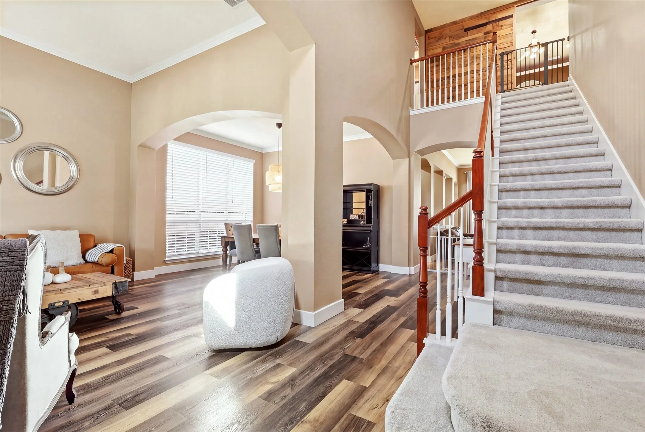Single Family Residence For Sale in Denton County , 4508 Cassandra Drive, Flower Mound, Texas 75022, 5 Bedroom, 4 Bathroom, 2 Garage spaces, 3,281 Sqft, built in 2003, mls#21373151, Real Estate Agent in Flower Mound, Homes For Sale in Denton county, Homes For Sale in Flower Mound, Realtor in Flower Mound Texas, Real Estate Brokerage Independent Realty Texas, Luminita Cordes Realtor