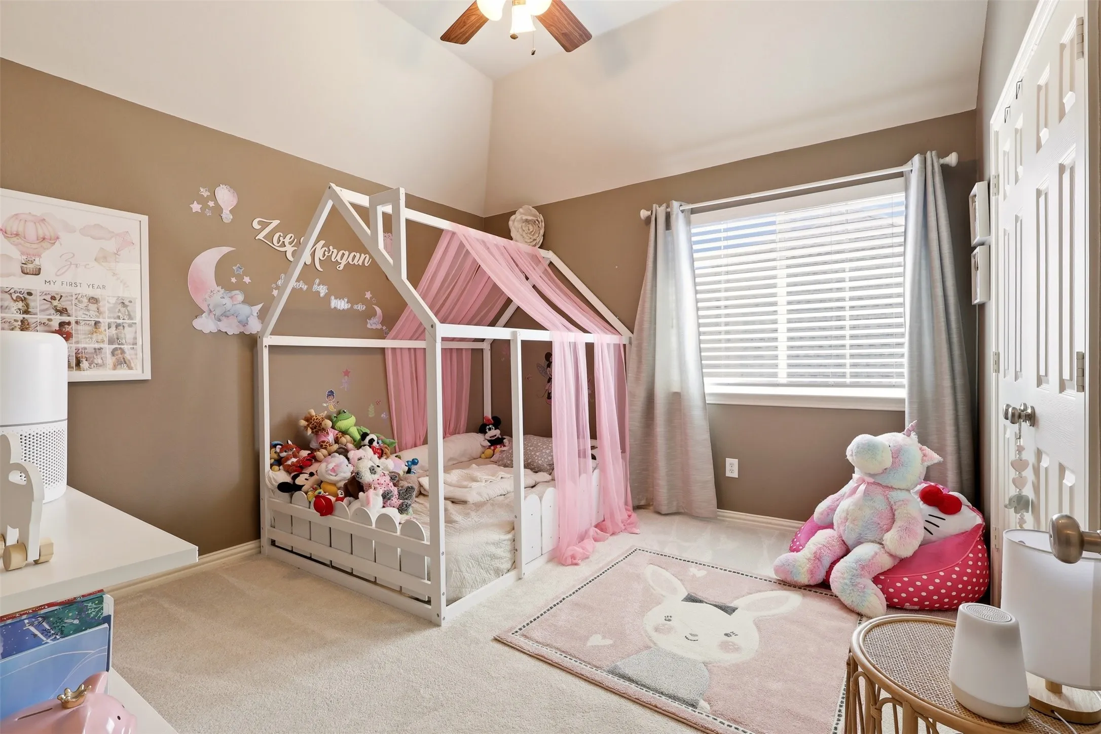 Single Family Residence For Sale in Denton County , 4508 Cassandra Drive, Flower Mound, Texas 75022, 5 Bedroom, 4 Bathroom, 2 Garage spaces, 3,281 Sqft, built in 2003, mls#21373151, Real Estate Agent in Flower Mound, Homes For Sale in Denton county, Homes For Sale in Flower Mound, Realtor in Flower Mound Texas, Real Estate Brokerage Independent Realty Texas, Luminita Cordes Realtor