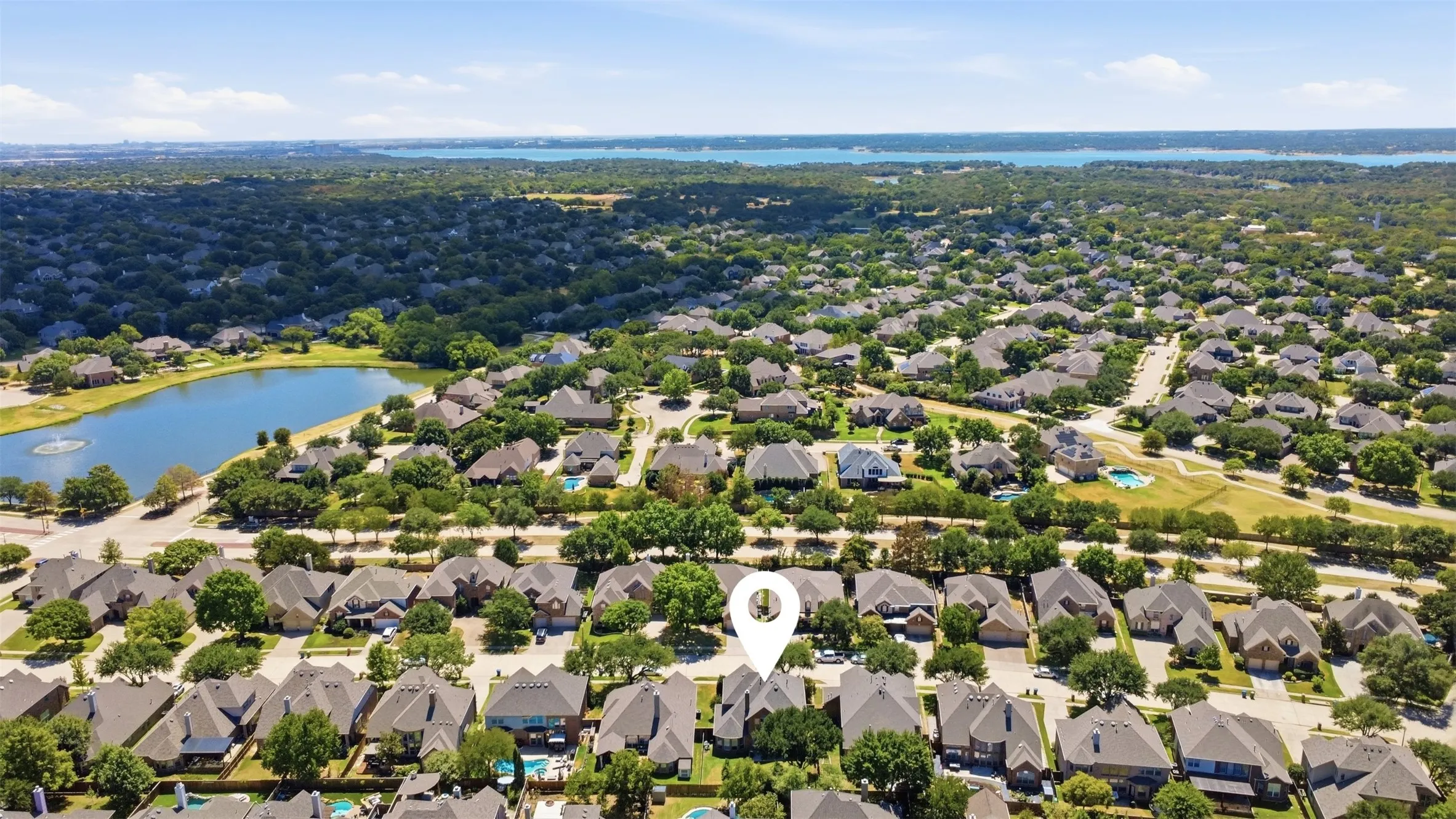 Single Family Residence For Sale in Denton County , 4508 Cassandra Drive, Flower Mound, Texas 75022, 5 Bedroom, 4 Bathroom, 2 Garage spaces, 3,281 Sqft, built in 2003, mls#21373151, Real Estate Agent in Flower Mound, Homes For Sale in Denton county, Homes For Sale in Flower Mound, Realtor in Flower Mound Texas, Real Estate Brokerage Independent Realty Texas, Luminita Cordes Realtor