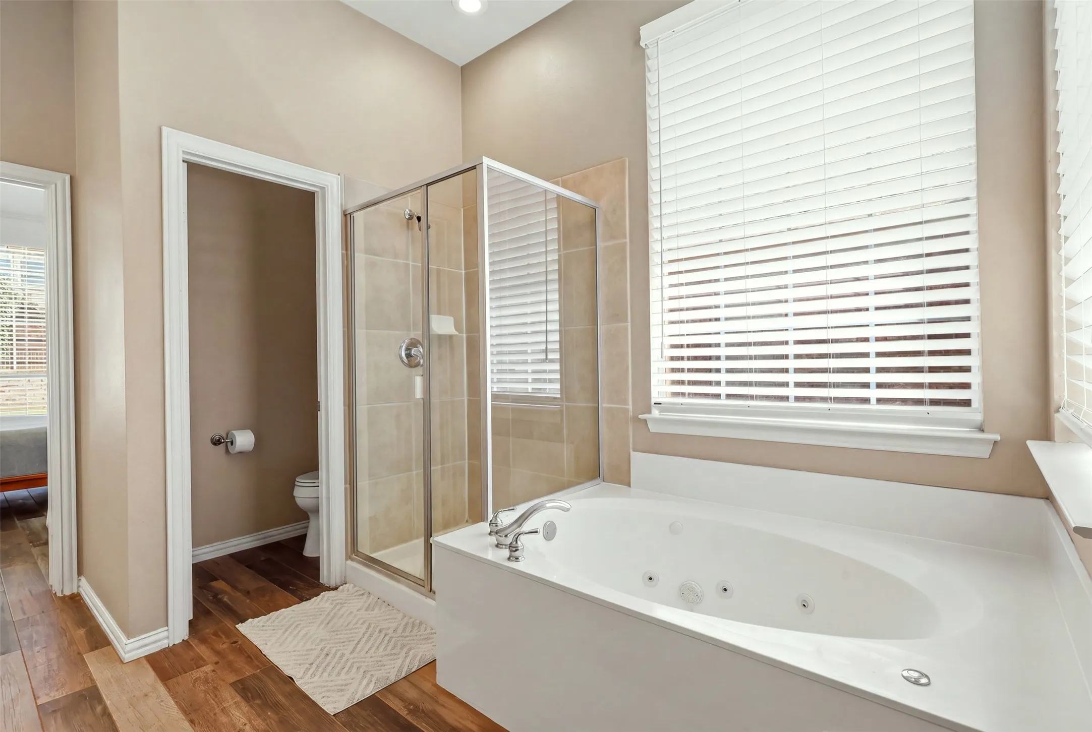 Single Family Residence For Sale in Denton County , 4508 Cassandra Drive, Flower Mound, Texas 75022, 5 Bedroom, 4 Bathroom, 2 Garage spaces, 3,281 Sqft, built in 2003, mls#21373151, Real Estate Agent in Flower Mound, Homes For Sale in Denton county, Homes For Sale in Flower Mound, Realtor in Flower Mound Texas, Real Estate Brokerage Independent Realty Texas, Luminita Cordes Realtor