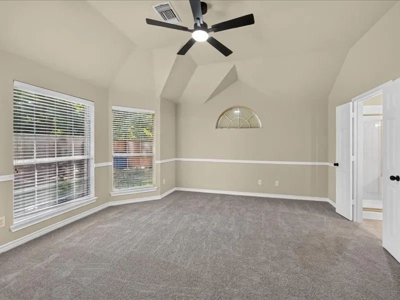 Single Family Residence For Sale in Dallas County , 8113 Sawgrass Lane, Rowlett, Texas 75089, 4 Bedroom, 2 Bathroom, 2 Garage spaces, 2,215 Sqft, built in 2000, mls#21364142, Real Estate Agent in Rowlett, Homes For Sale in Dallas county, Homes For Sale in Rowlett, Realtor in Rowlett Texas, Real Estate Brokerage Independent Realty Texas, Luminita Cordes Realtor