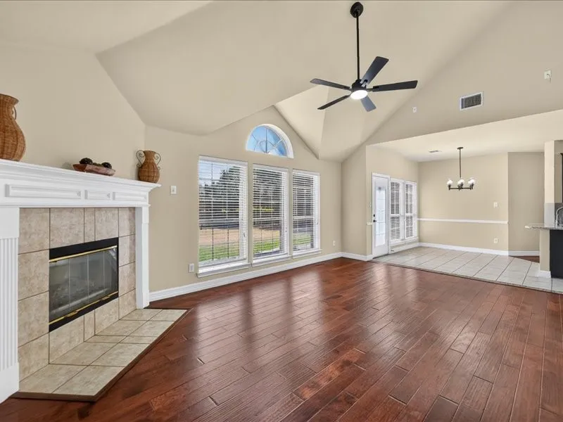 Single Family Residence For Sale in Dallas County , 8113 Sawgrass Lane, Rowlett, Texas 75089, 4 Bedroom, 2 Bathroom, 2 Garage spaces, 2,215 Sqft, built in 2000, mls#21364142, Real Estate Agent in Rowlett, Homes For Sale in Dallas county, Homes For Sale in Rowlett, Realtor in Rowlett Texas, Real Estate Brokerage Independent Realty Texas, Luminita Cordes Realtor